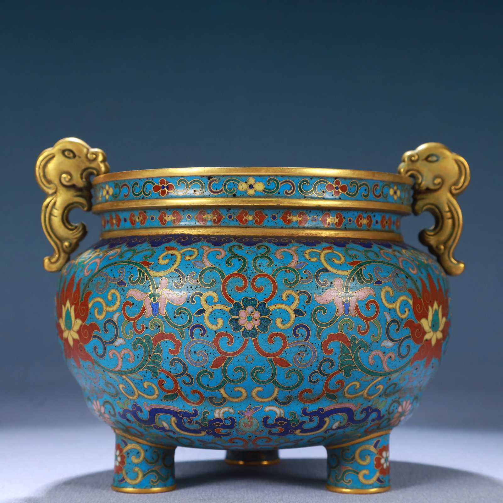 An Exquisite Cloisonne Lotus Pattern Beast-Ears Tripod Censer: An Exquisite Cloisonne Lotus Pattern Beast-Ears Tripod Censer,Qing Dynasty, China,Qianlong Four-character Mark,Size:4.9inx6.5inx4.7in,Weight:1000g 景泰蓝缠枝莲ń