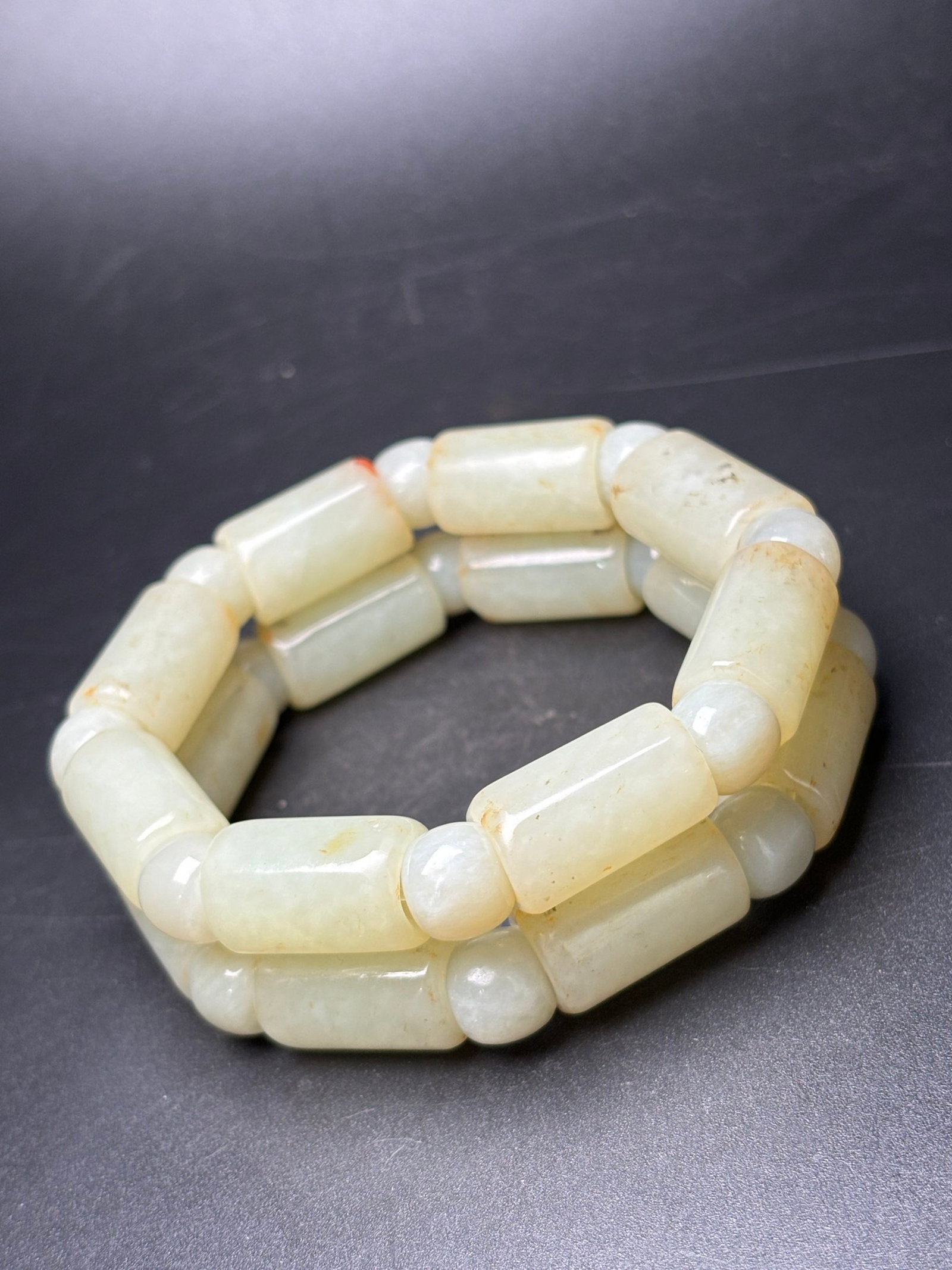 An Exquisite White Jade Bracelets - 2
