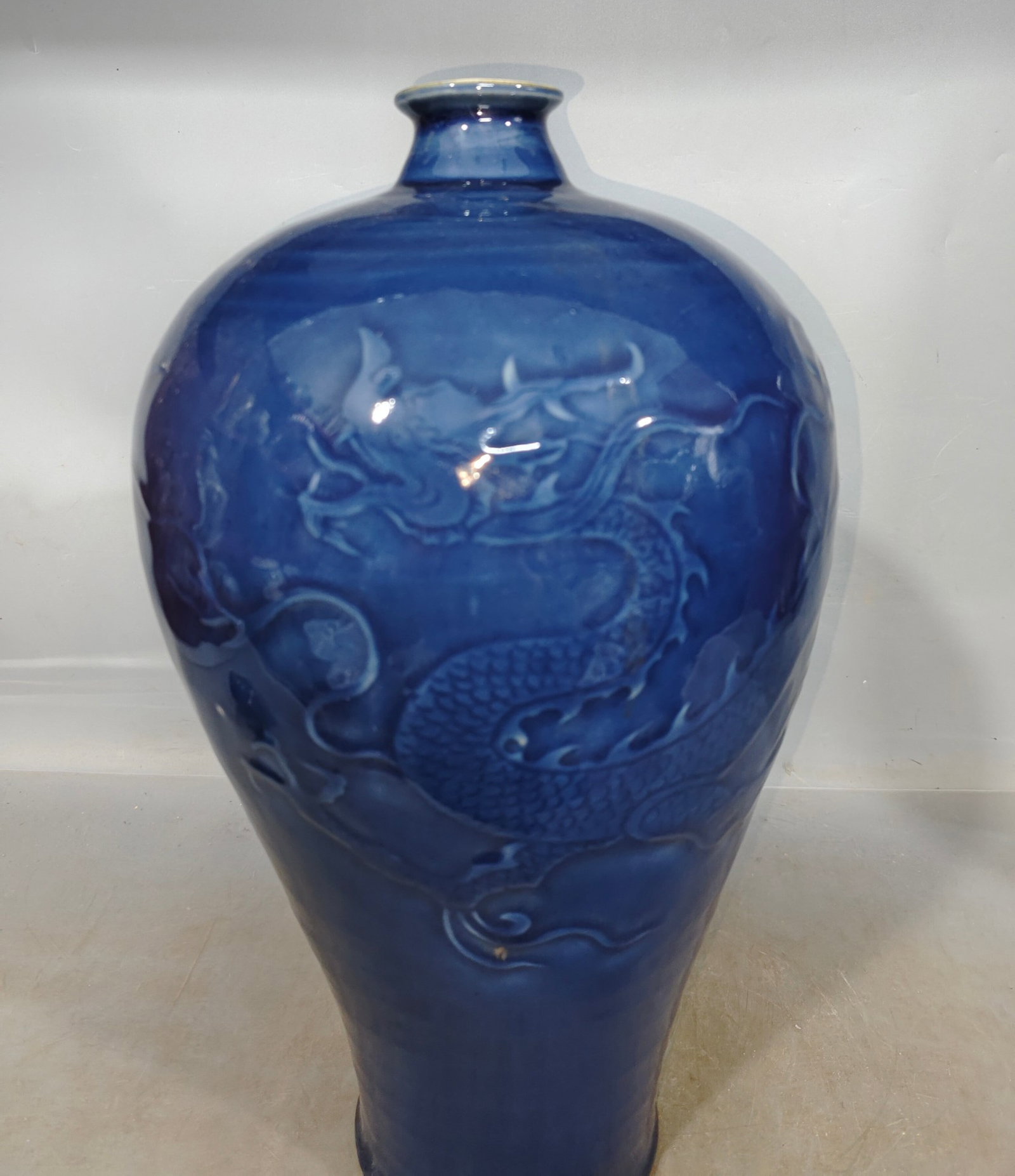 A Huge Blue Glazed Dragon Pattern Bottle - 5