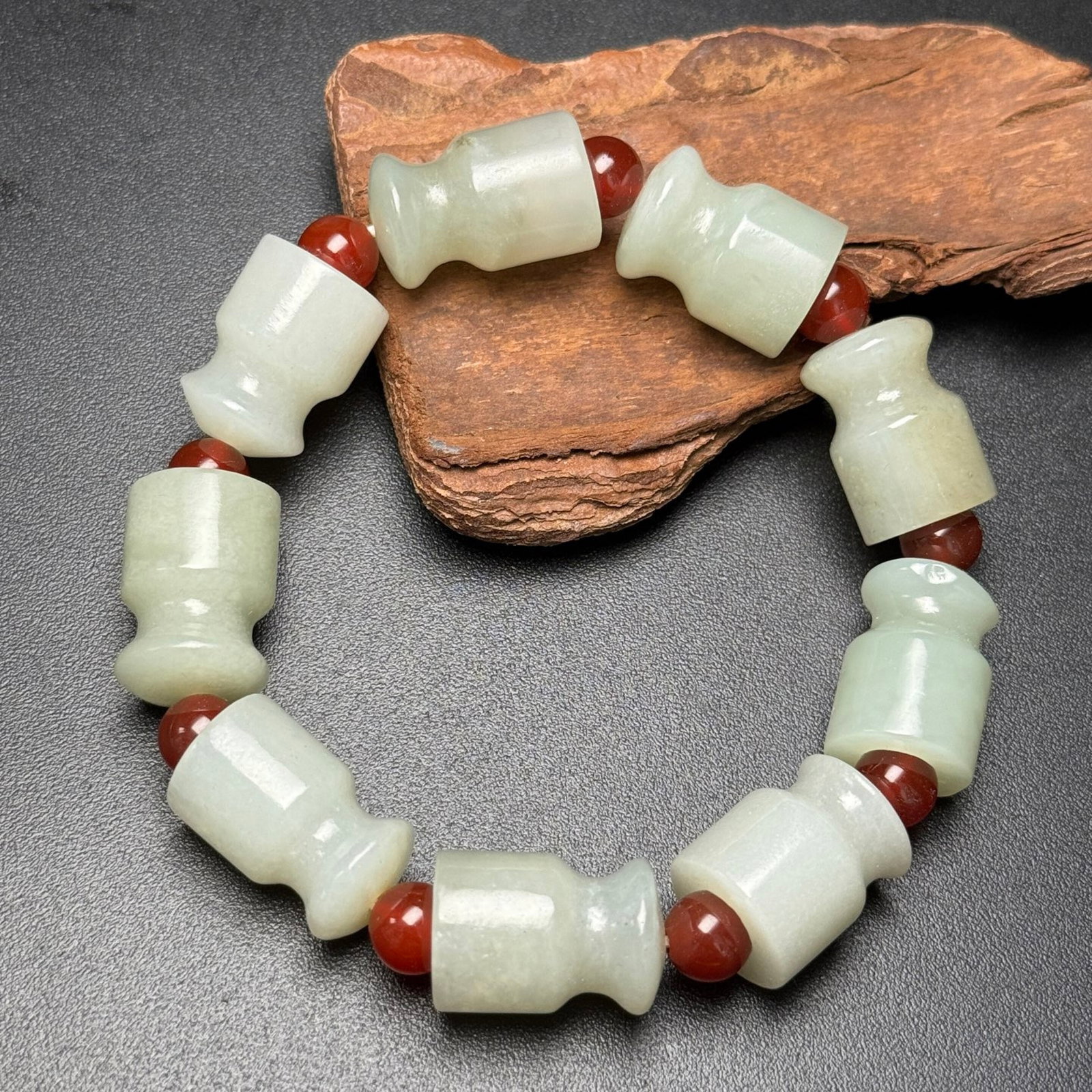 An Exquisite White Jade Bracelets - 2