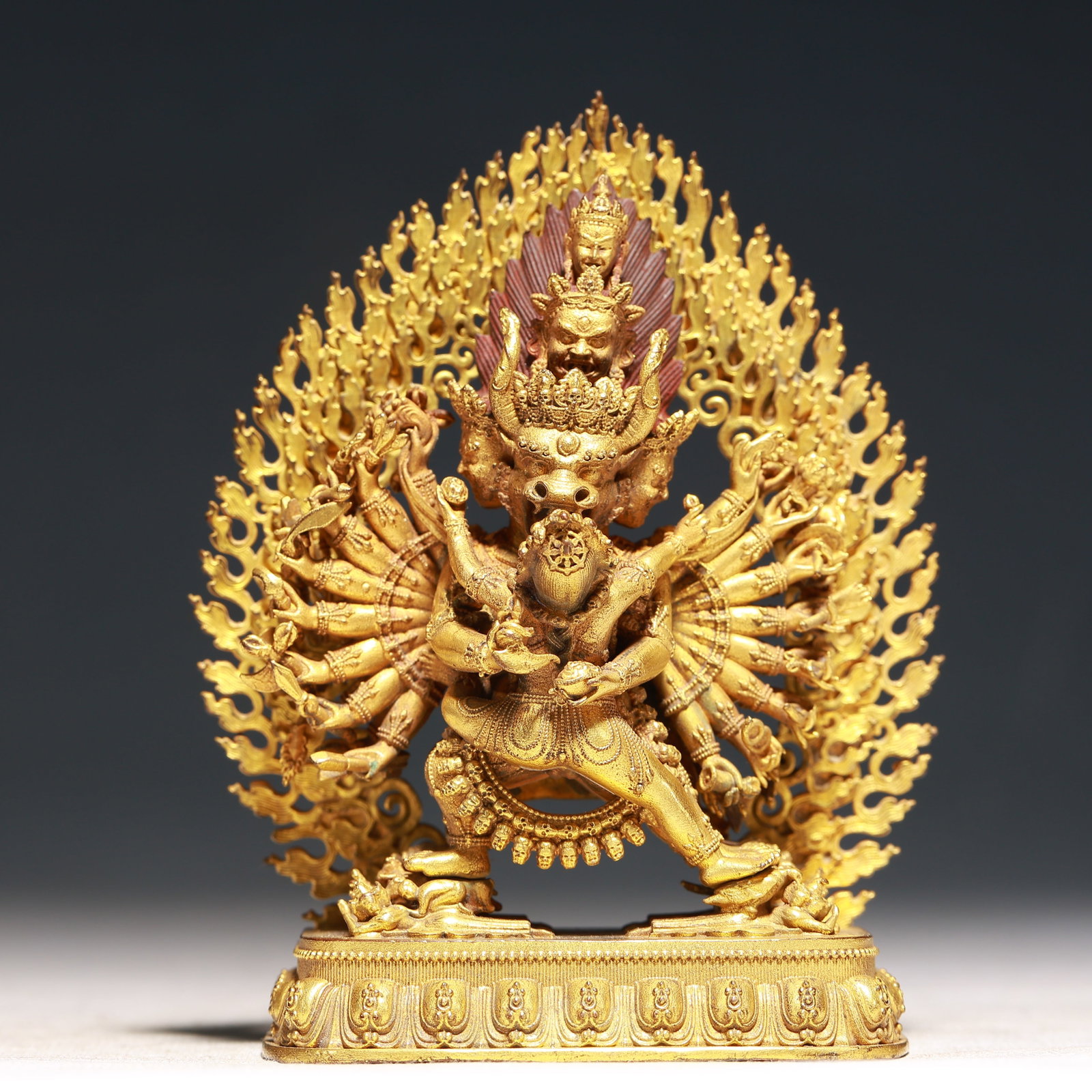 A Solemn Gilt Bronze Statue of Yamantaka: A Solemn Gilt Bronze Statue of Yamantaka,Qing Dynasty,China,Size:3.1inx2inx4.9in,Weight:500g 铜鎏金大威德金刚像,中国清代