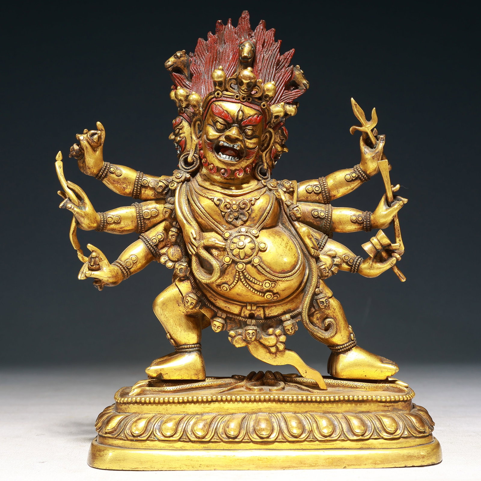 A Solemn Gilt Bronze Statue of Vajra: A Solemn Gilt Bronze Statue of Vajra,Qing Dynasty,China,Size:7.1inx3.5inx11.4in,Weight:3600g 铜鎏金金刚像,中国清代