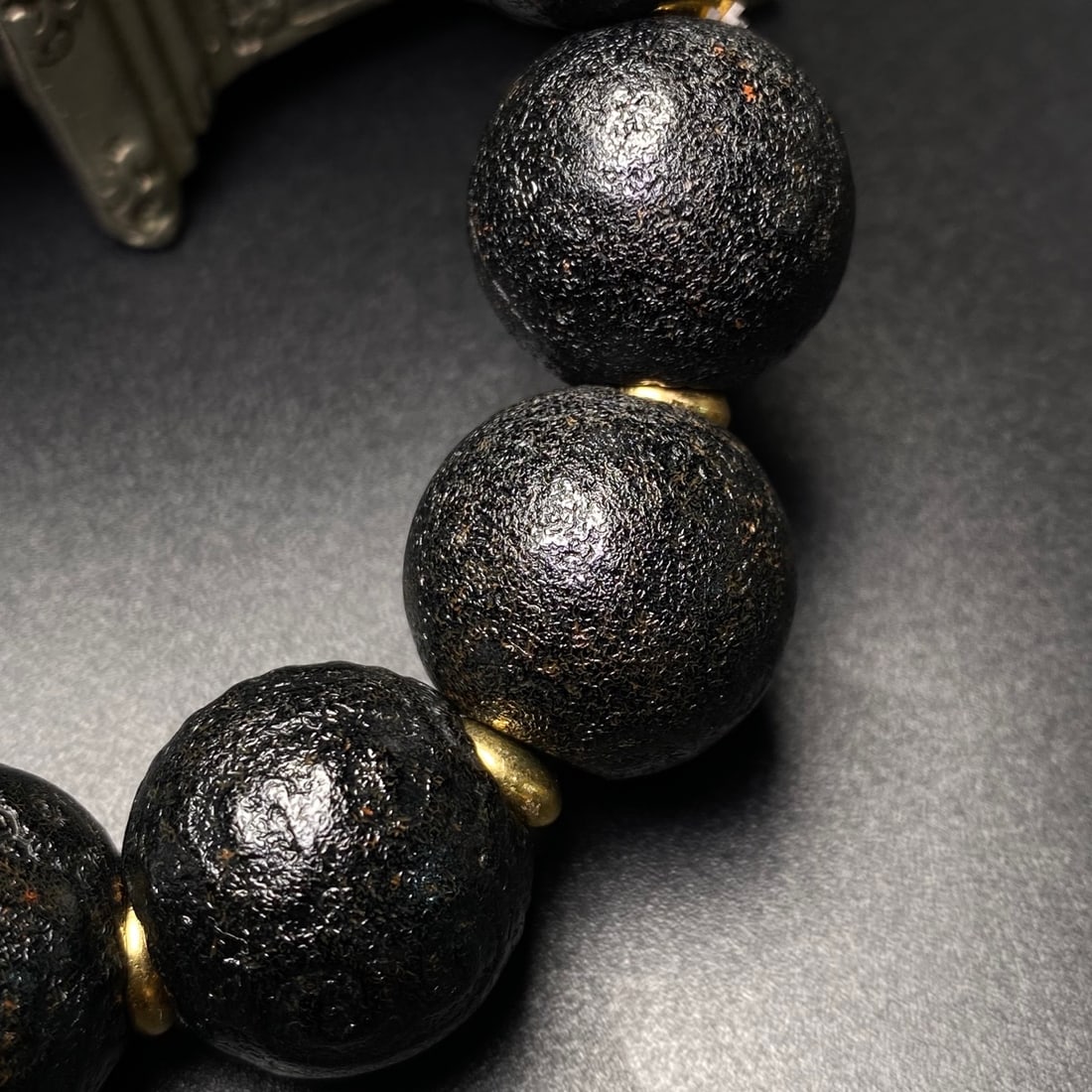 An Exquisite Agate Bracelets - 7