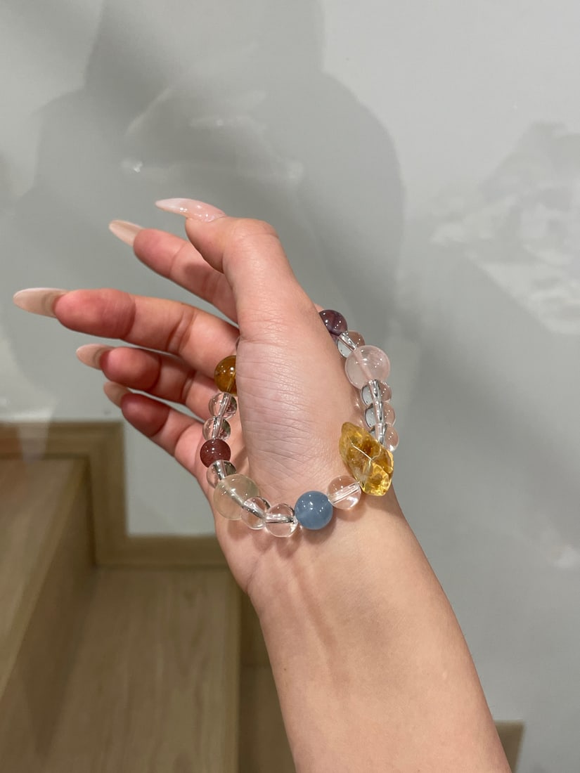 An Exquisite Crystal Bracelets - 7
