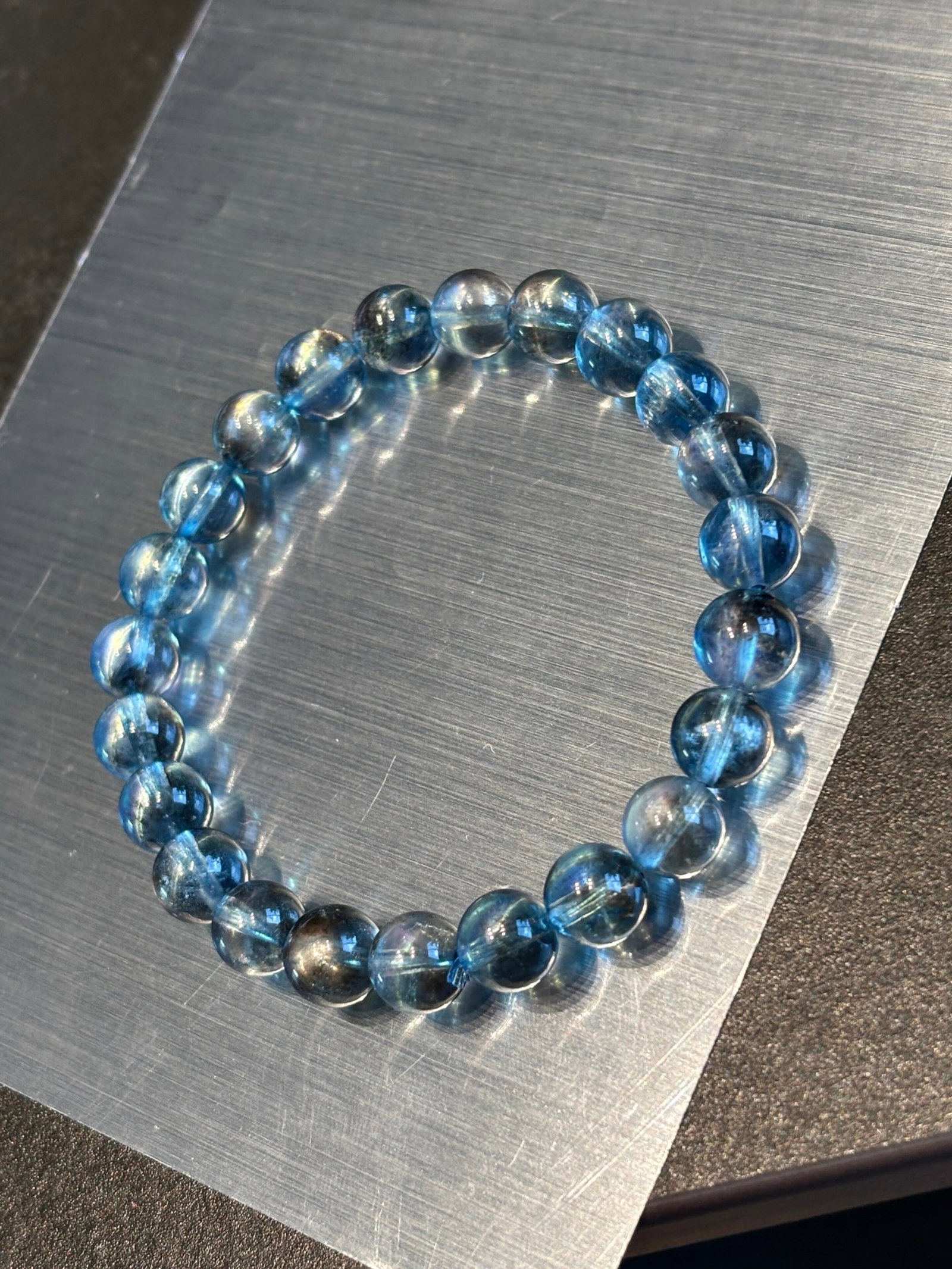 An Exquisite Aquamarine Bracelets: An Exquisite Aquamarine Bracelets,Size: 8.2mm,Weight:17.2g 海蓝宝手串