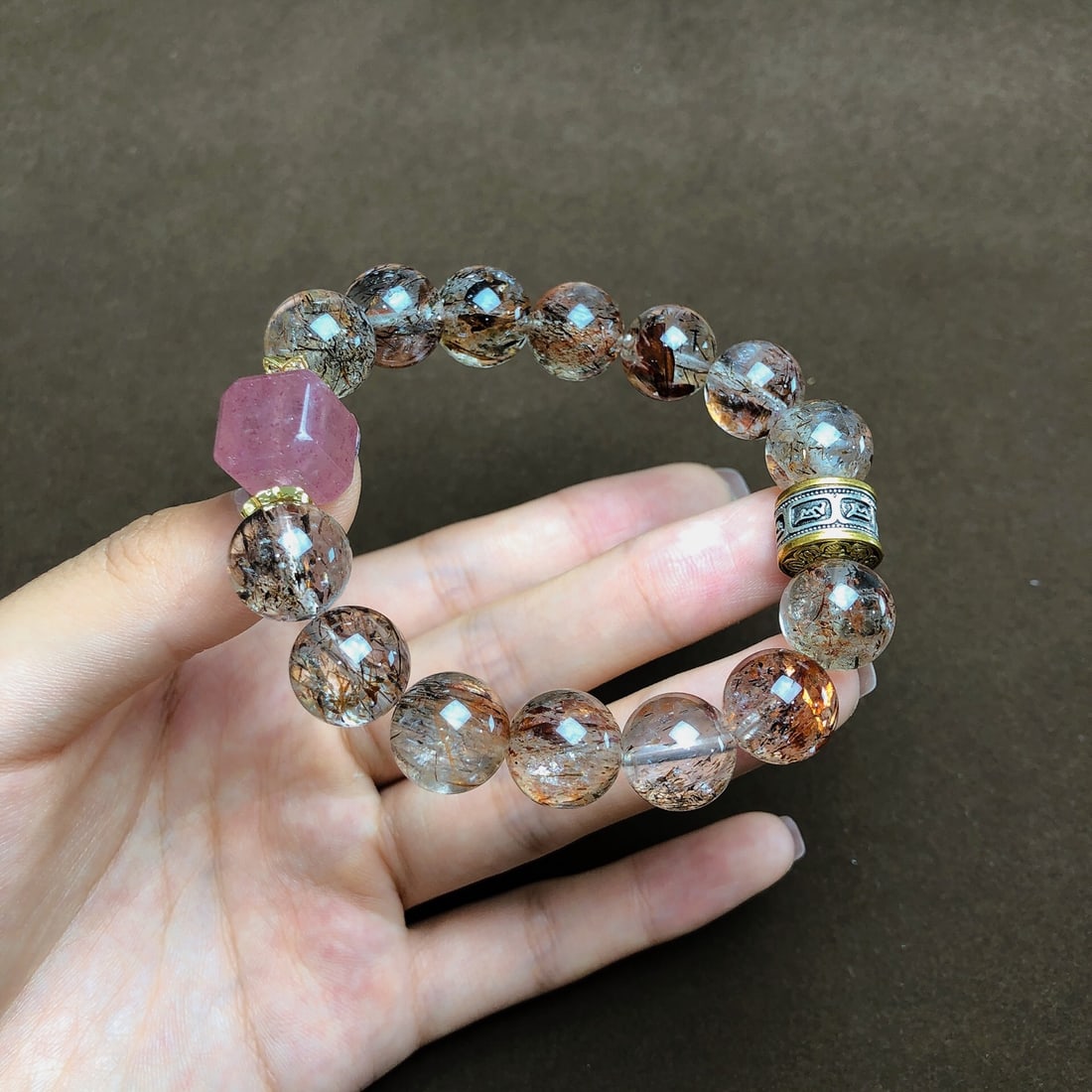 An Exquisite Crystal Bracelets - 4