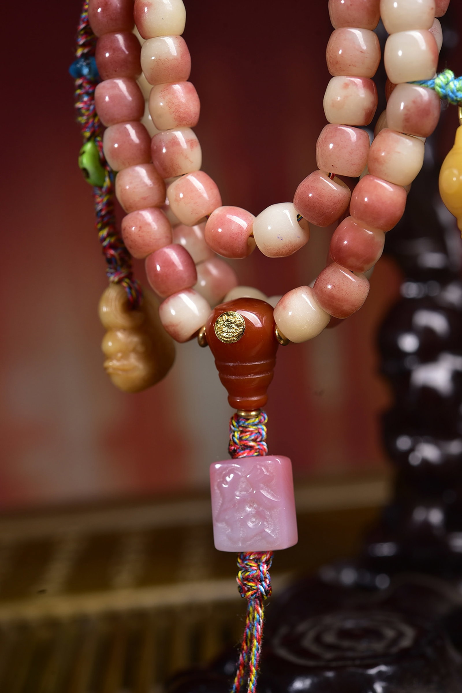 An Exquisite Bracelets - 6