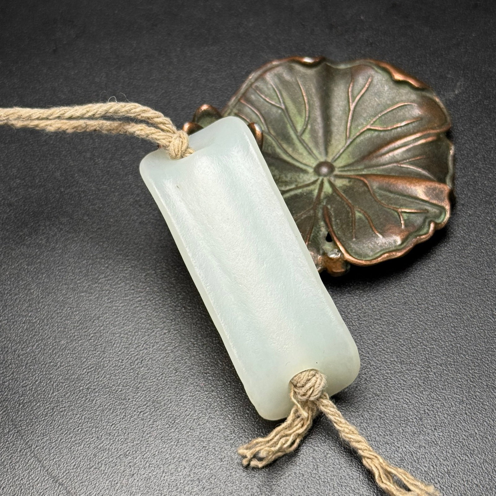 An Exquisite White Jade Turtle Shell Pendant - 3