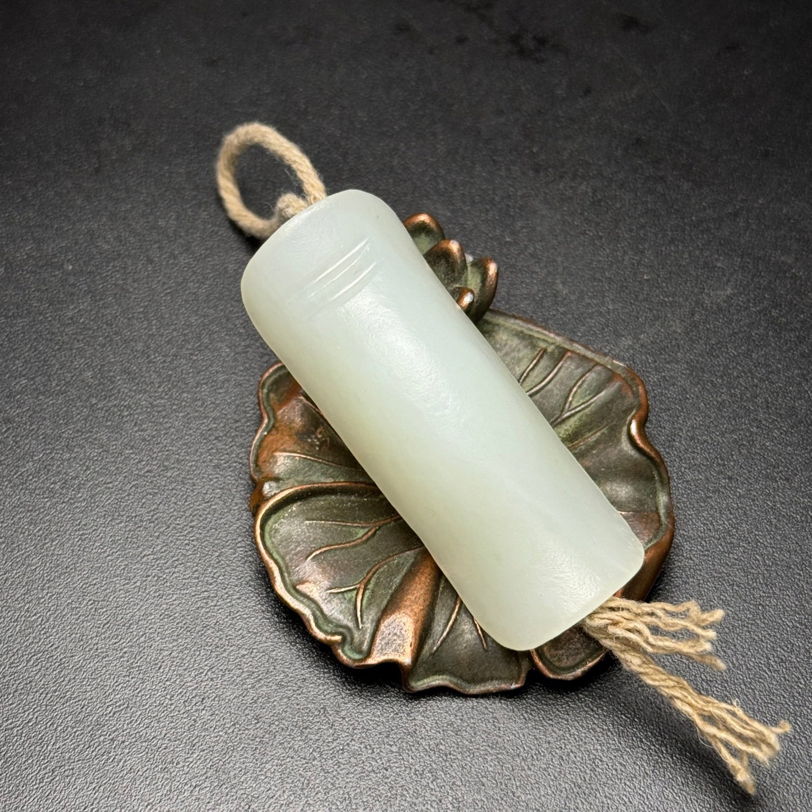 An Exquisite White Jade Turtle Shell Pendant - 6