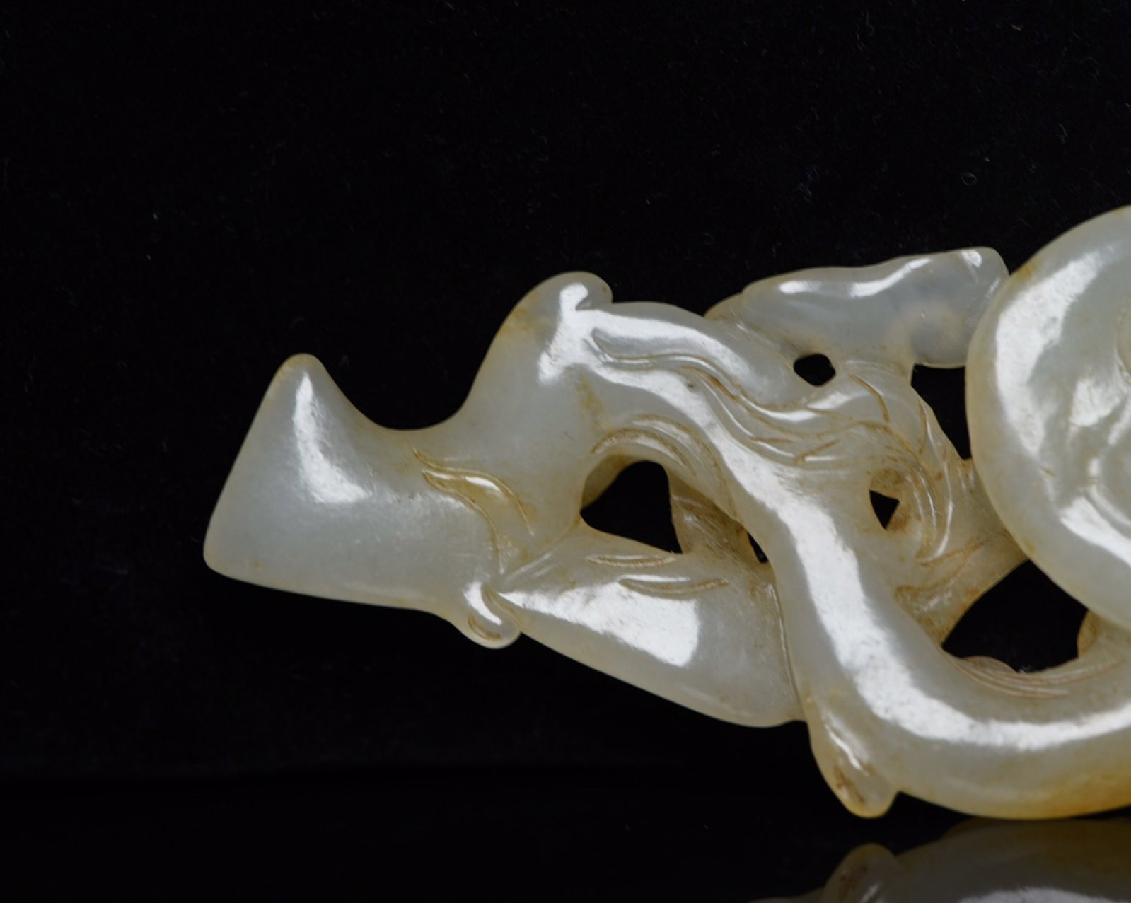 An Exquisite White Jade Ganoderma lucidum Pattern Ruyi - 4