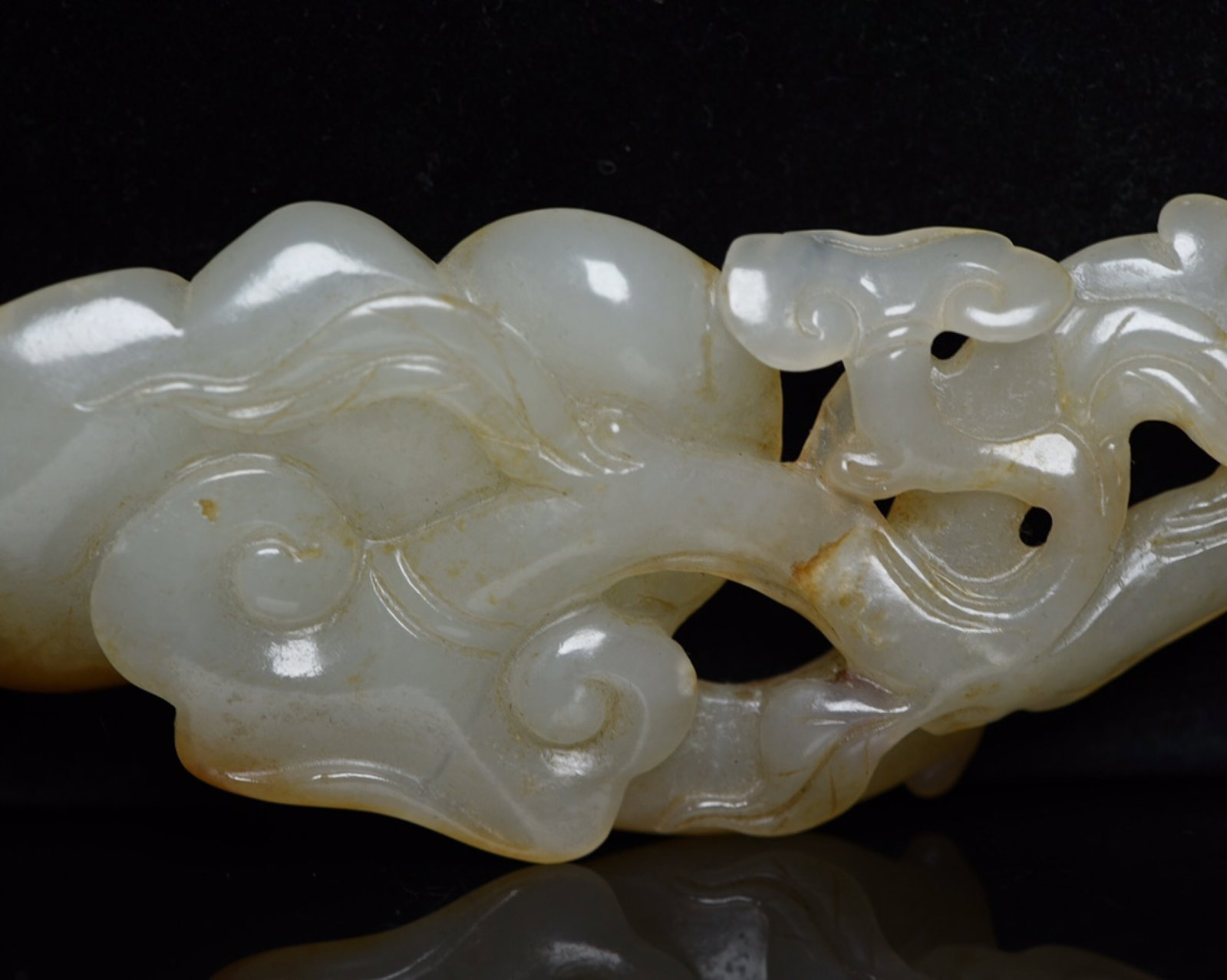 An Exquisite White Jade Ganoderma lucidum Pattern Ruyi - 8