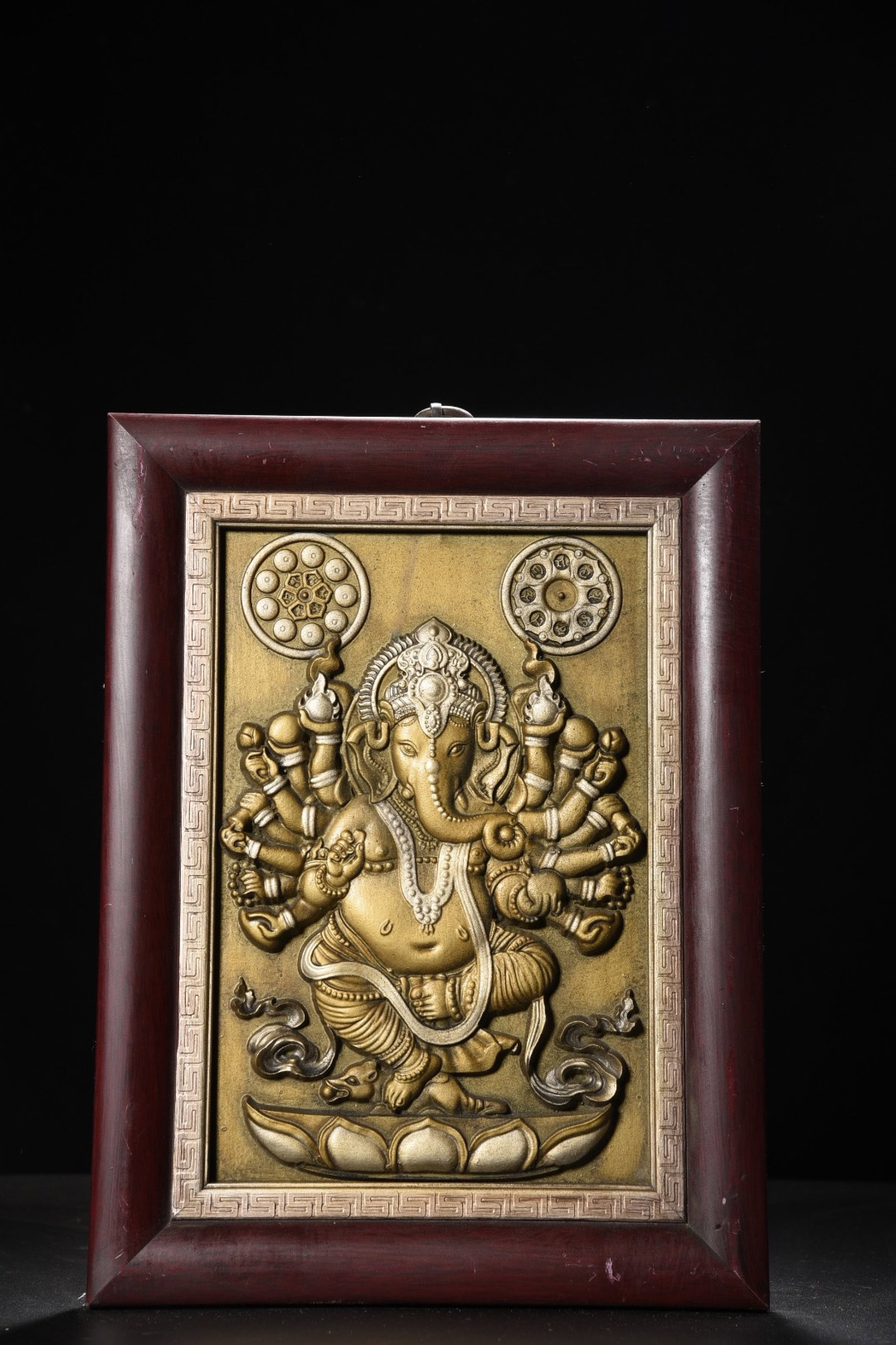 An Exquisite Tanwood Inlaid Bronze Painted Color Statue of Ganesh Tangka: An Exquisite Tanwood Inlaid Bronze Painted Color Statue of Ganesh Tangka,Qing Dynasty,China,Size:13inx9.8inx0.8in,Weight:850g