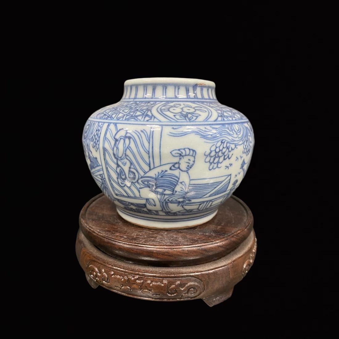 An Exquisite Blue and White Figure and Story Pattern Jar: An Exquisite Blue and White Figure and Story Pattern Jar,Qing Dynasty,China,Size:3.3inx2.1in 青花人物故事纹罐,中国清代