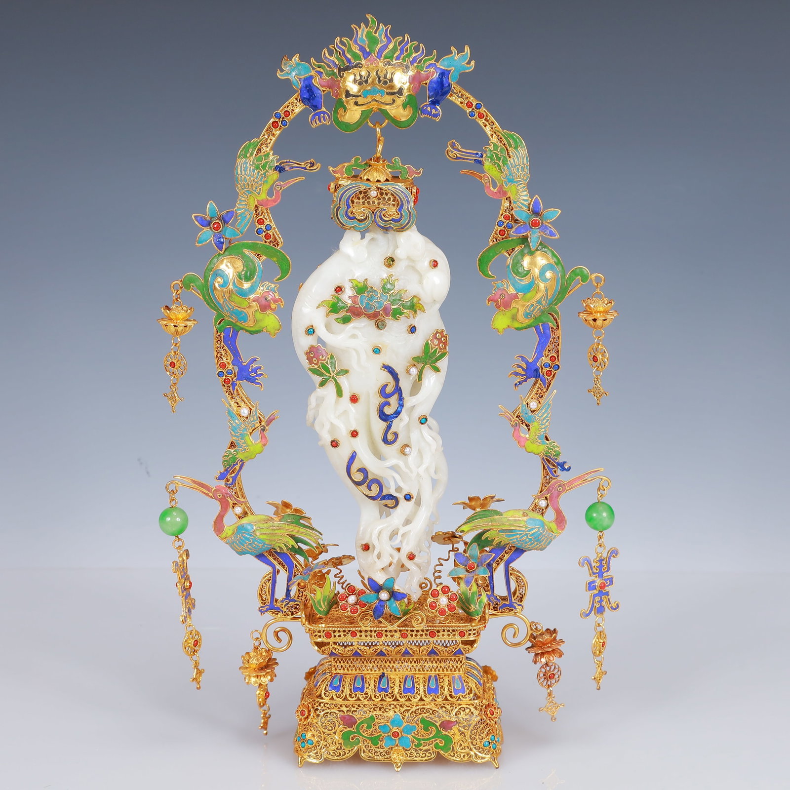 A Huge Filigree and Gilding Inlaid White Jade Ginseng Ornament,Inlaid Gems: A Huge Filigree and Gilding Inlaid White Jade Ginseng Ornament,Inlaid Gems,Qing Dynasty, China,Qianlong Four-Character Mark,Size:9.1inx2.4inx15.7in,Weight:1150g