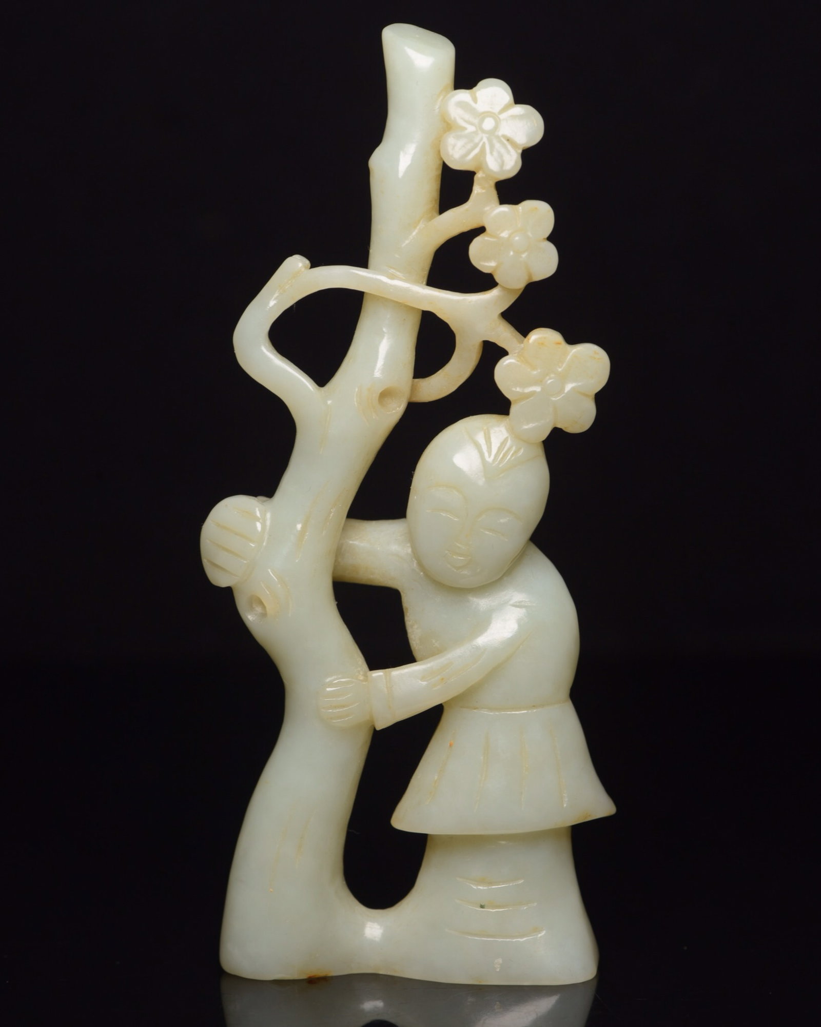 An Exquisite White Jade Figure Ornament: An Exquisite White Jade Figure Ornament,Qing Dynasty,China,Size:4.3inx1.9inx0.6in,Weight:83g 白玉人物摆件,中国清代