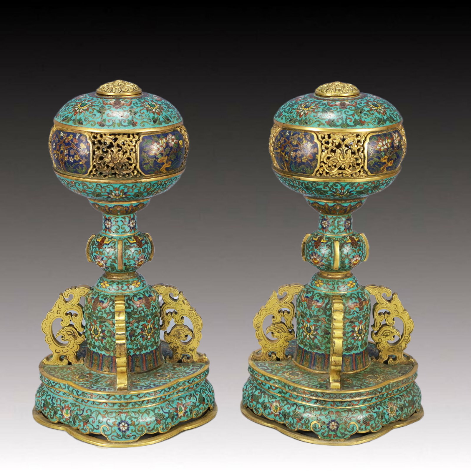 A Pair of Rare Cloisonne Lotus Pattern Censers: A Pair of Rare Cloisonne Lotus Pattern Censers,Qing Dynasty,China,Qianlong Four-character Mark,Size:5.9inx6.3inx14in,Total Weight:6600g 一对景泰蓝缠枝莲