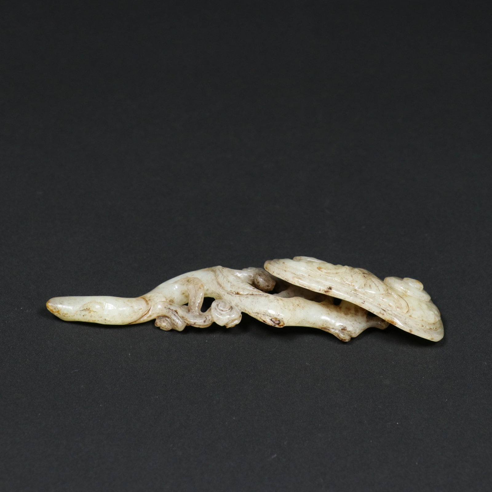 An Exquisite White Jade Ganoderma lucidum Pattern Ruyi - 2