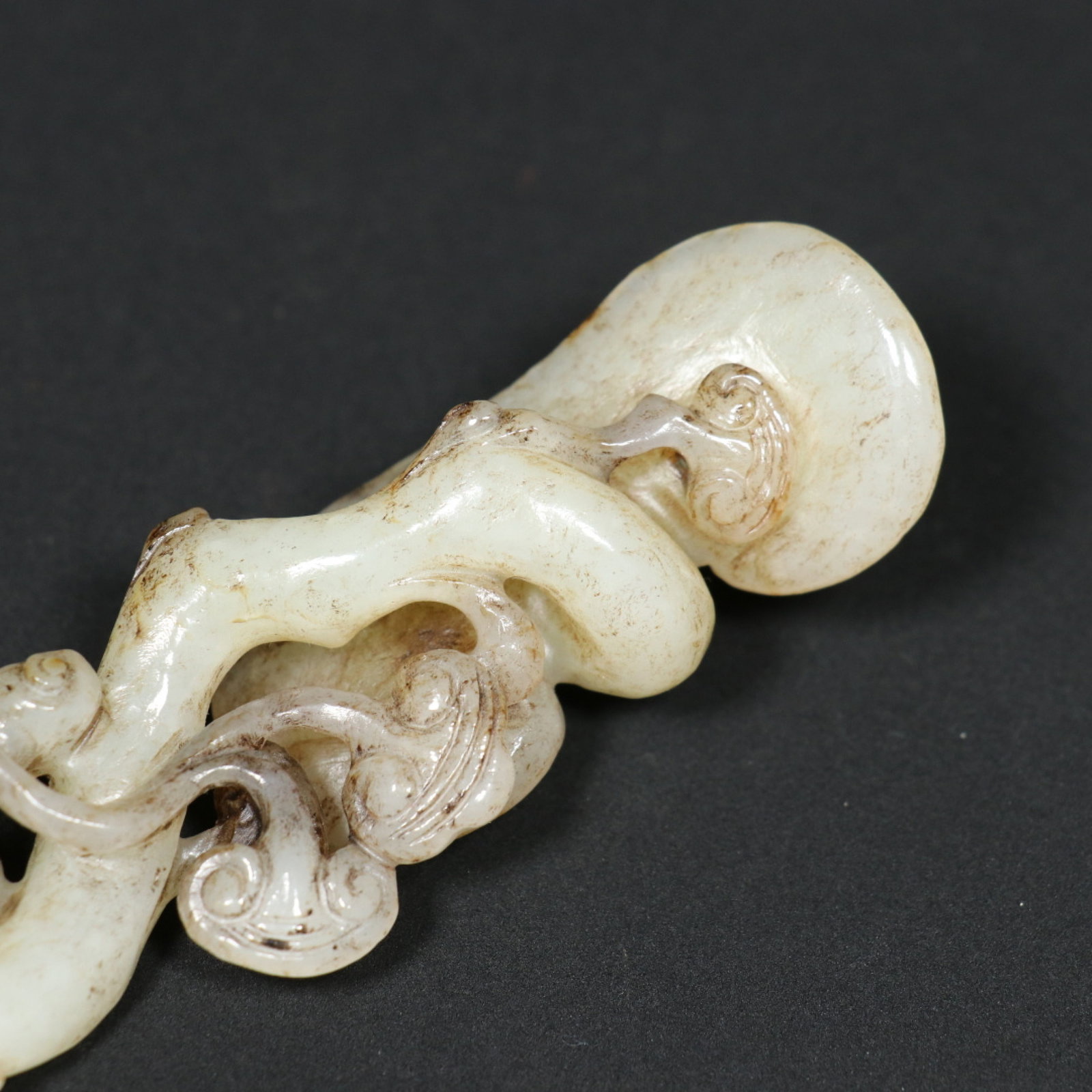 An Exquisite White Jade Ganoderma lucidum Pattern Ruyi - 7
