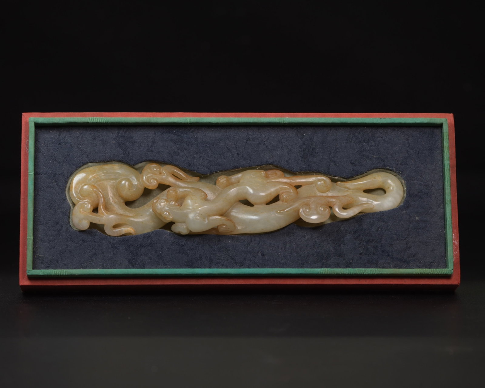An Exquisite White Jade Ganoderma lucidum Pattern Ruyi - 2