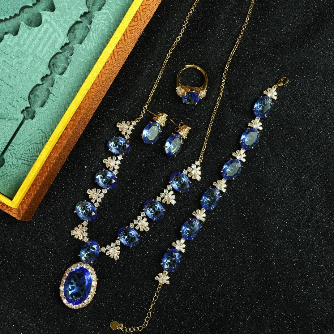 An Exquisite Ring - 7