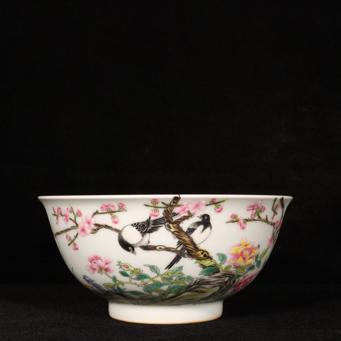 An Exquisite Enamel Flower and Bird Pattern Bowl,with poem: An Exquisite Enamel Flower and Bird Pattern Bowl,with poem,Qing Dynasty,China,Yongzheng Four-character Mark,Size:3inx6.1in 珐琅彩花鸟纹碗,带诗
