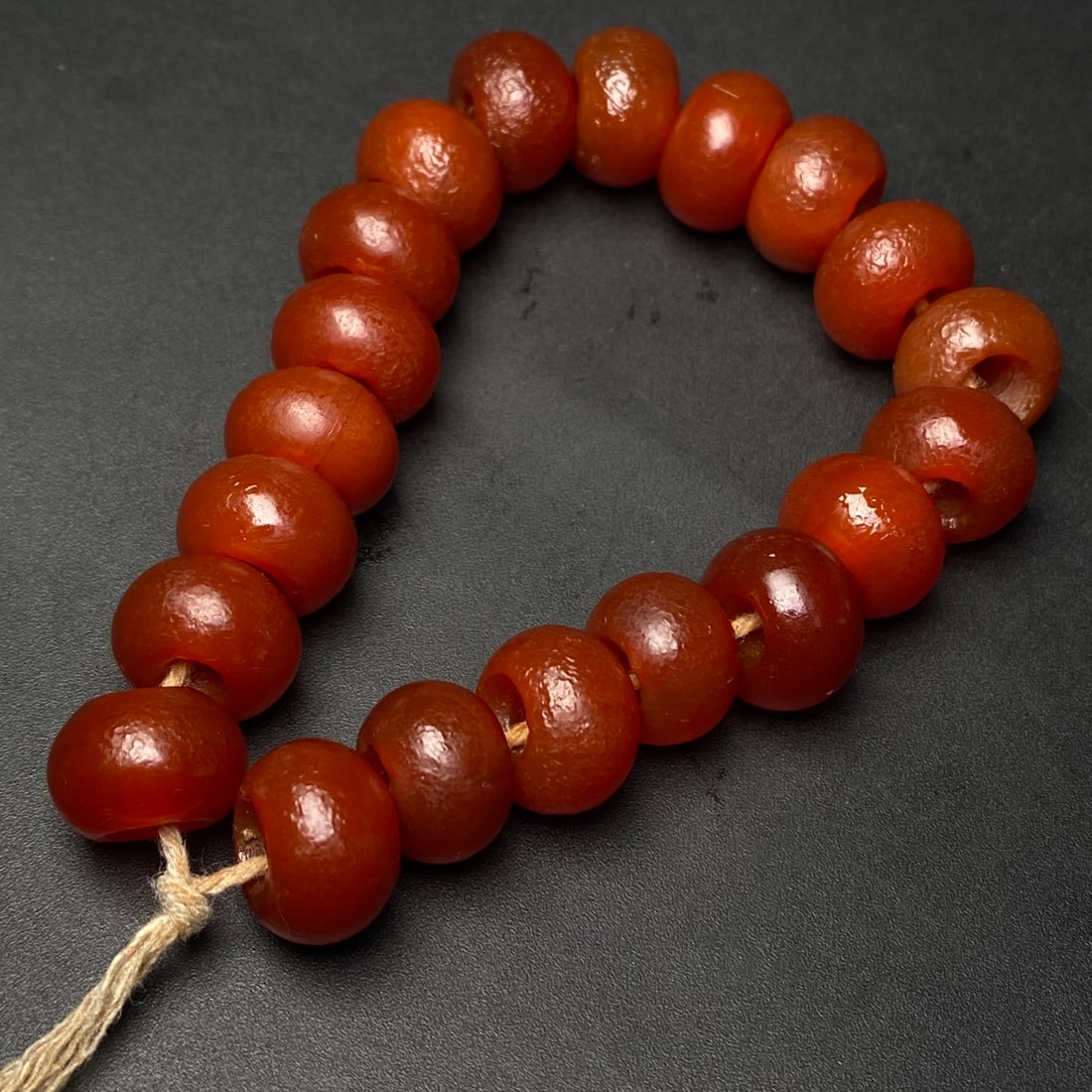 A Precious Agate Bracelets - 7