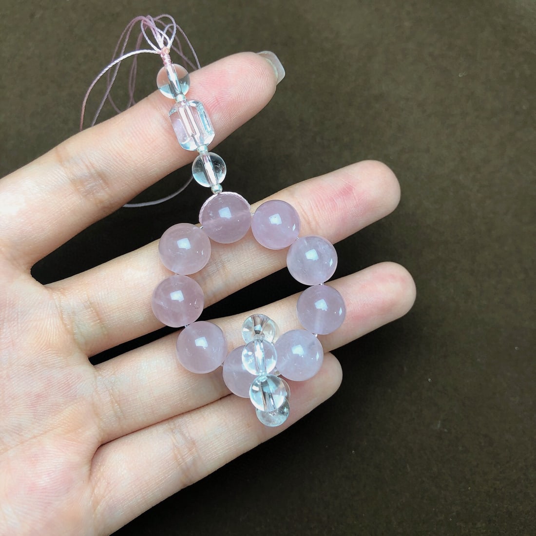 An Exquisite Crystal Pendant: An Exquisite Crystal Pendant,Size:10mm,6mm,Weight:20g 水晶挂件