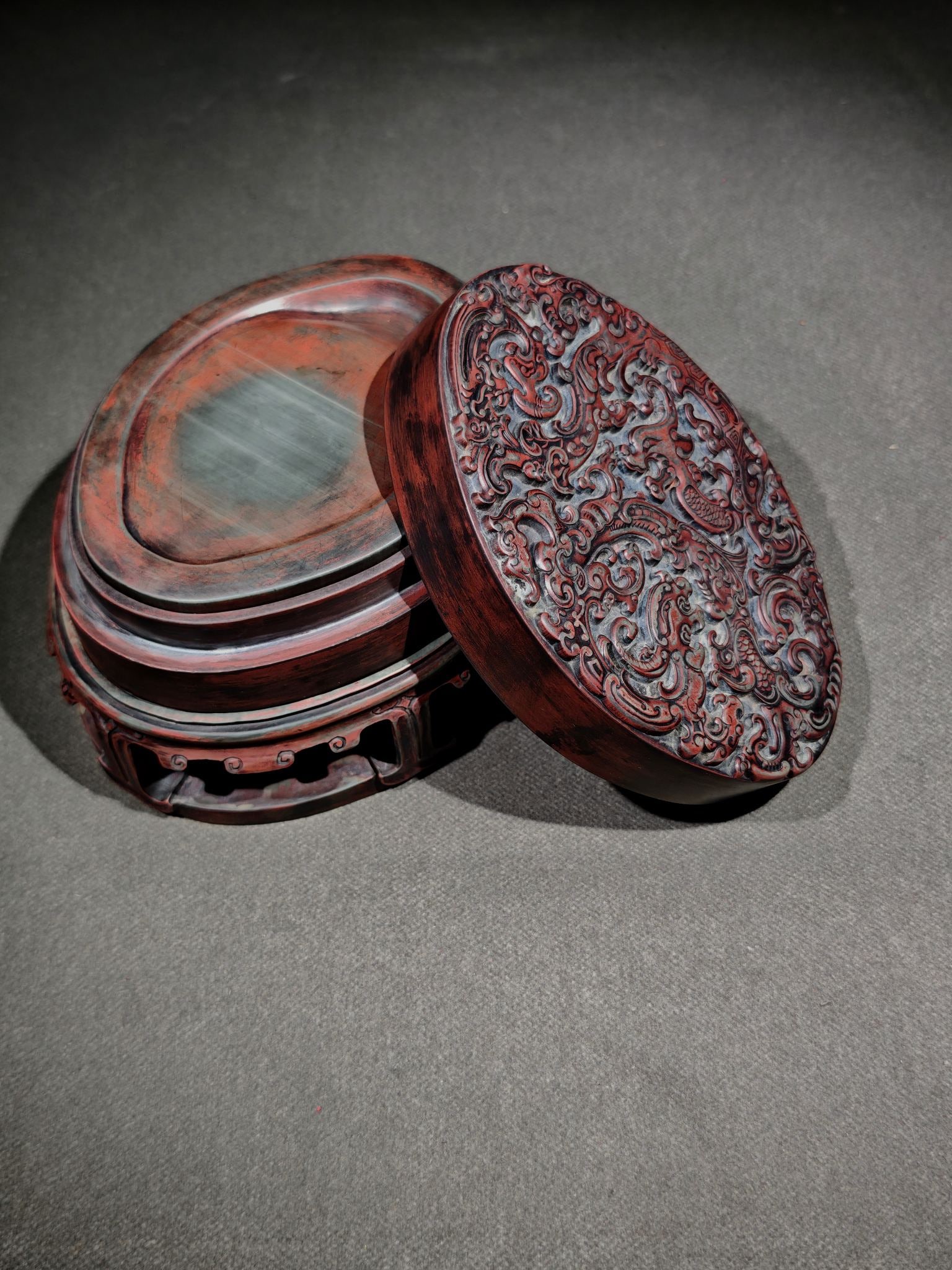 An Exquisite Dragon and Phoenix Pattern Inkstone,With Cover,With Base,With Poem: An Exquisite Dragon and Phoenix Pattern Inkstone,With Cover,With Base,With Poem,Qing Dynasty, China,Qianlong Four-character Mark,Size:6.1inx4.6inx1.7in,(Base)6.6inx5.2inx3.6in 龙凤纹