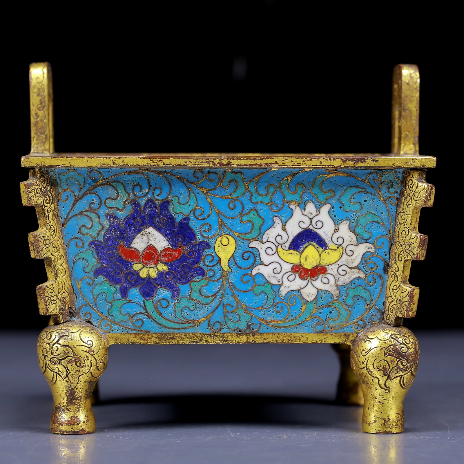 An Exquisite Cloisonne Lotus Pattern Double-Ears Censer: An Exquisite Cloisonne Lotus Pattern Double-Ears Censer,Qing Dynasty, China,Qianlong Four-character Mark,Size:5.1inx4.1inx4.7in,Weight:890g 景泰蓝缠枝莲纹