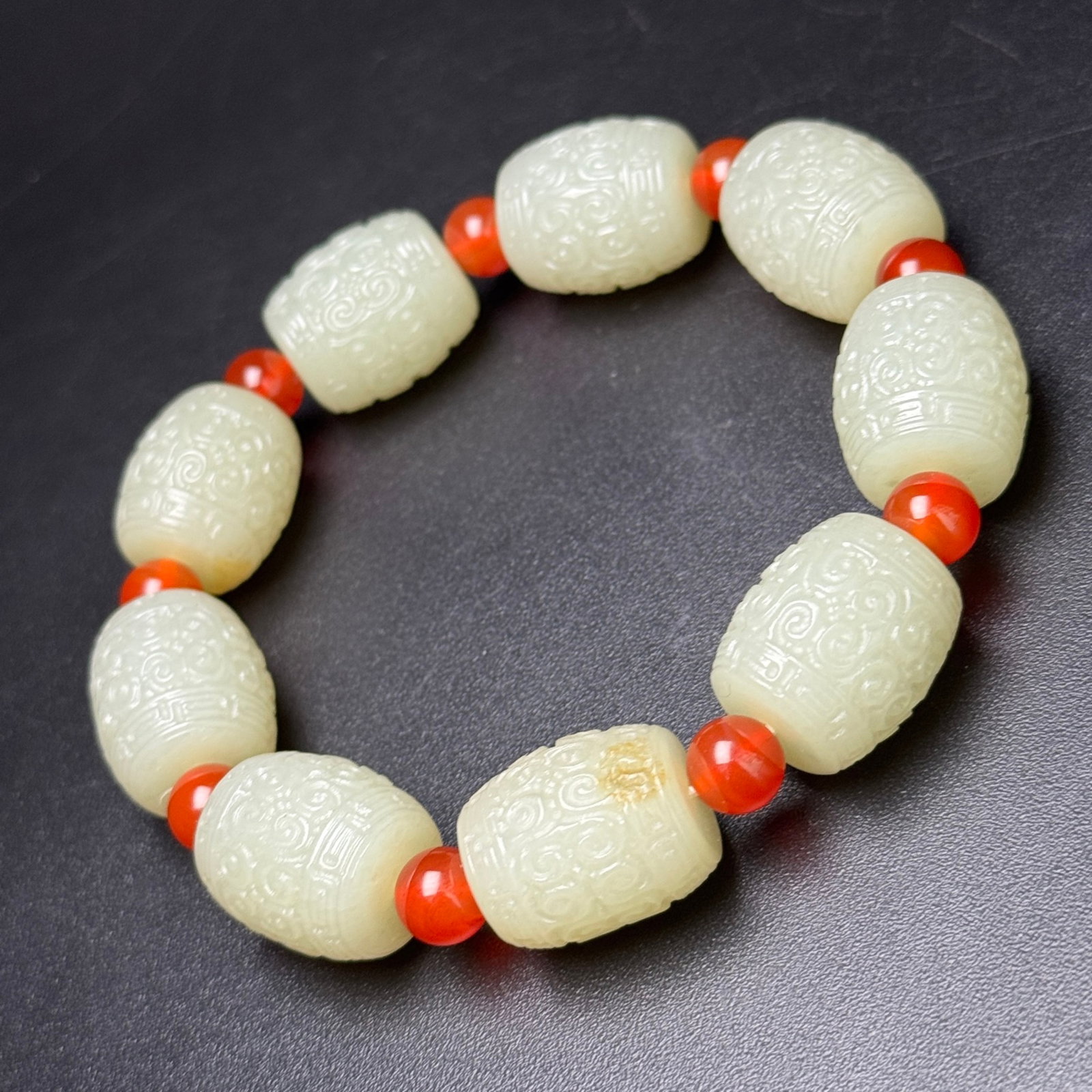 An Exquisite White Jade Auspicious Cloud Pattern Bracelet - 3