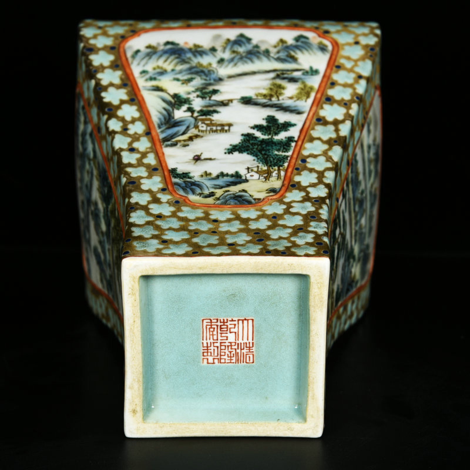 An Exquisite Enamel Landscape Pattern Vase - 9