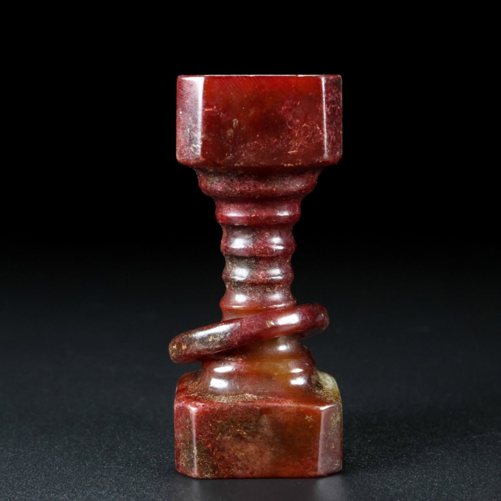 An Exquisite Archaic Jade Seal: An Exquisite Archaic Jade Seal,Ancient Time,China,with Mark,Size:1.2inx1.2inx2.8in,Weight:105g 高古玉印章,中国远古时期,带款