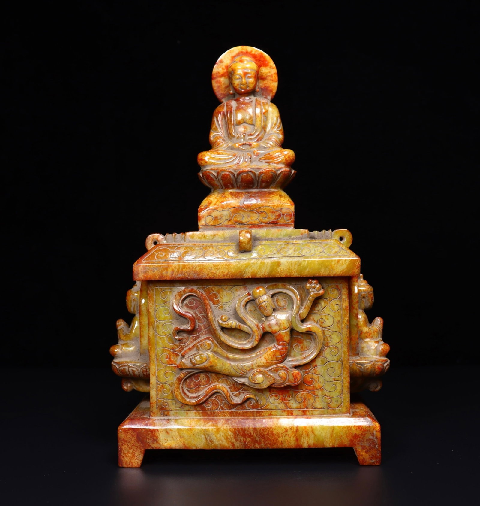 A Huge Yellow Jade Buddha Statue Box: A Huge Yellow Jade Buddha Statue Box,Qing Dynasty, China,Size:67.3inx3.5inx10.6in,Weight:2272g 黄玉佛像盒子,中国清代