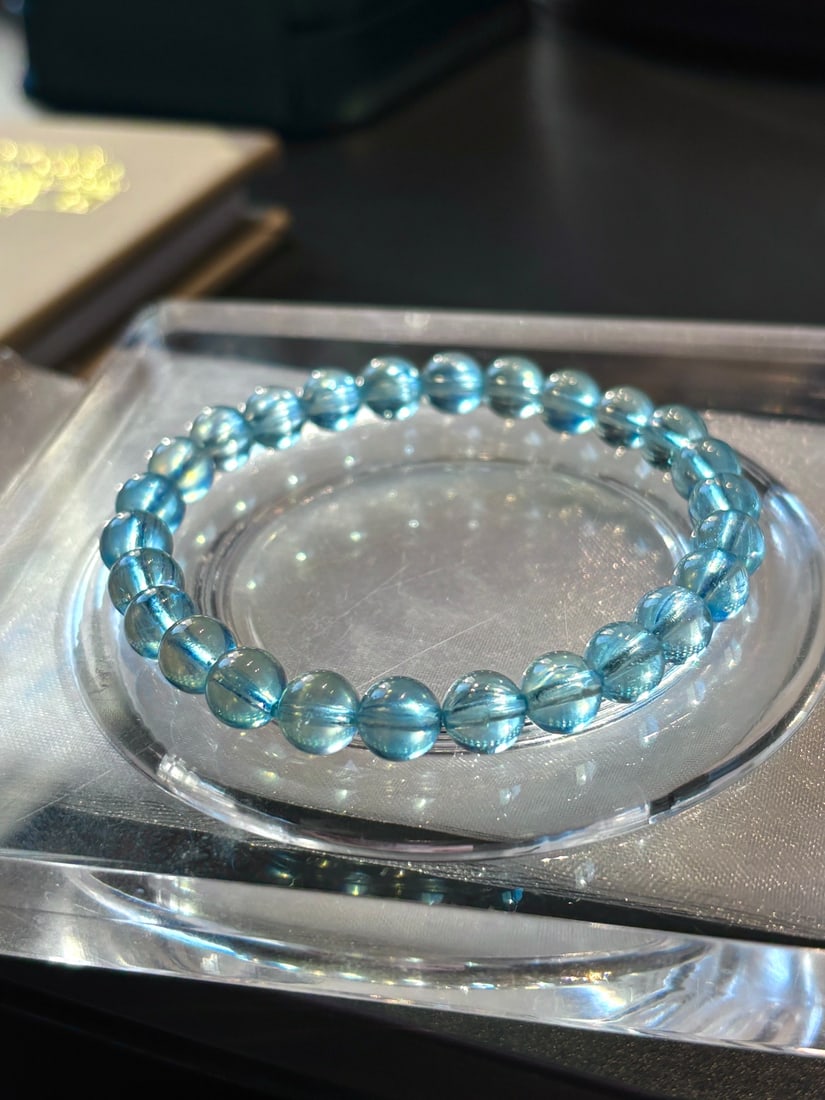 An Exquisite Aquamarine Bracelet: An Exquisite Aquamarine Bracelet,Size:7mm,Weight:12.3g 海蓝宝手串