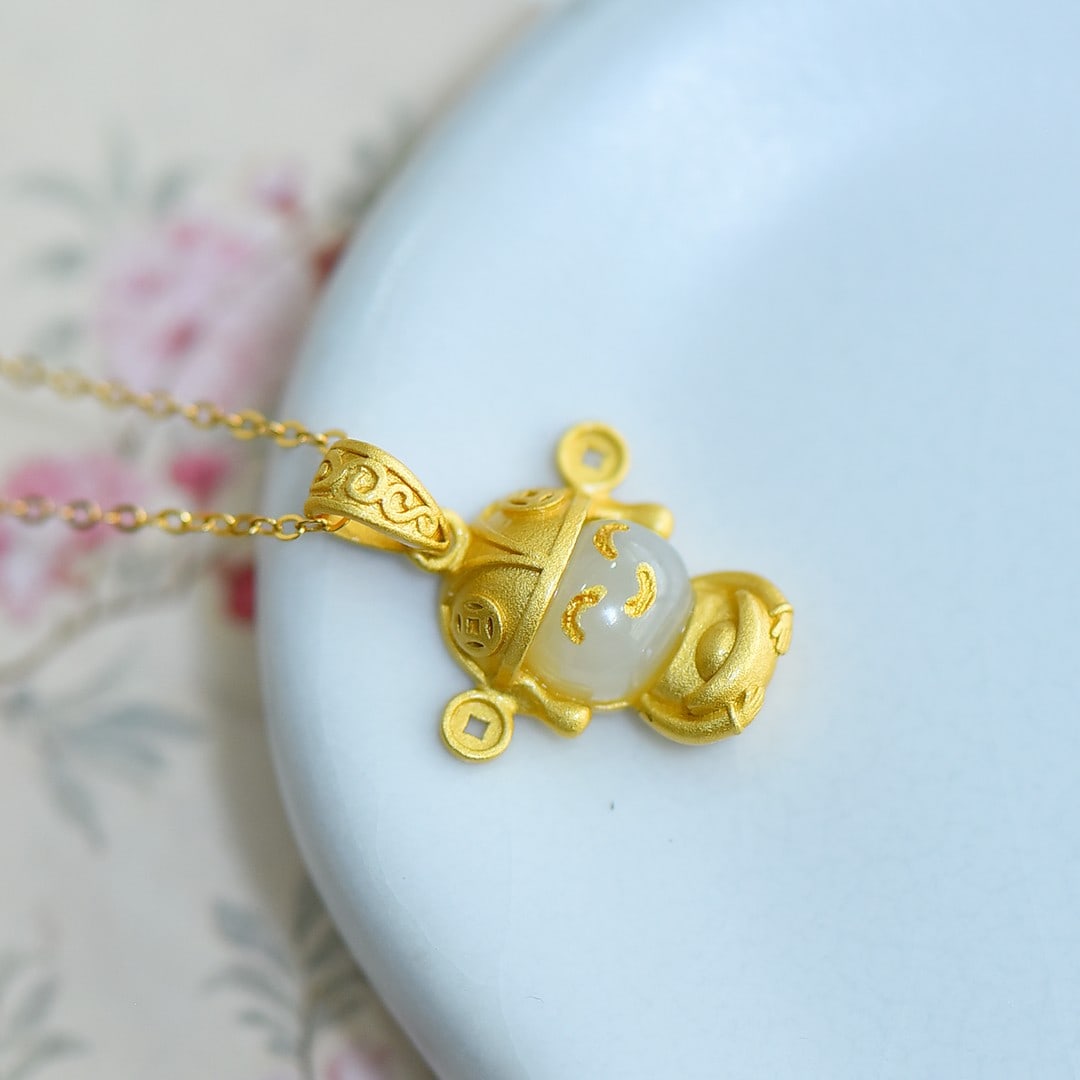 An Exquisite Sterling Silver-Gold Plated Inlaid White Jade Pendant: An Exquisite Sterling Silver-Gold Plated Inlaid White Jade Pendant 纯银镀金镶白玉吊坠