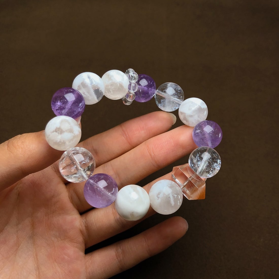 An Exquisite Crystal Bracelets - 4