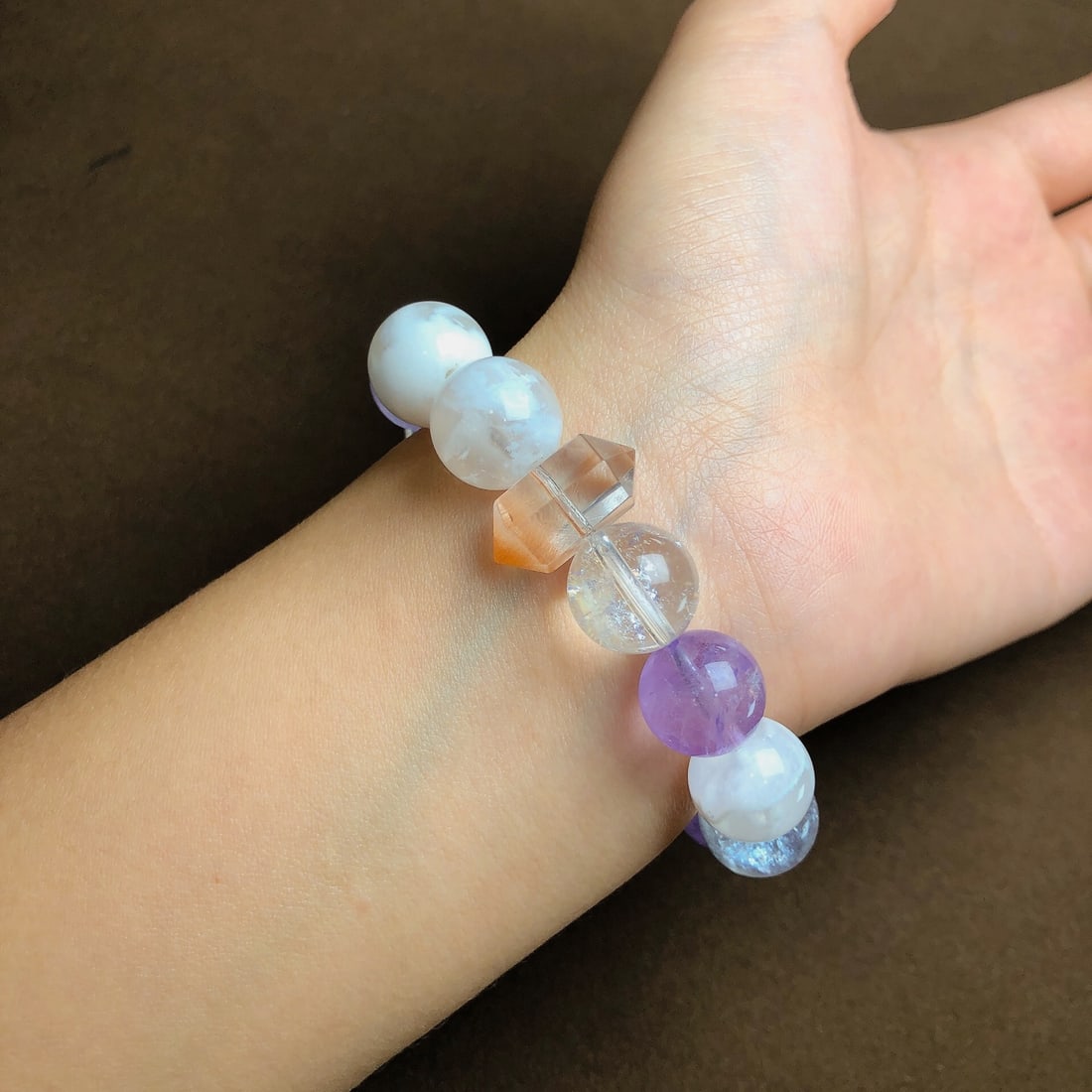 An Exquisite Crystal Bracelets - 5
