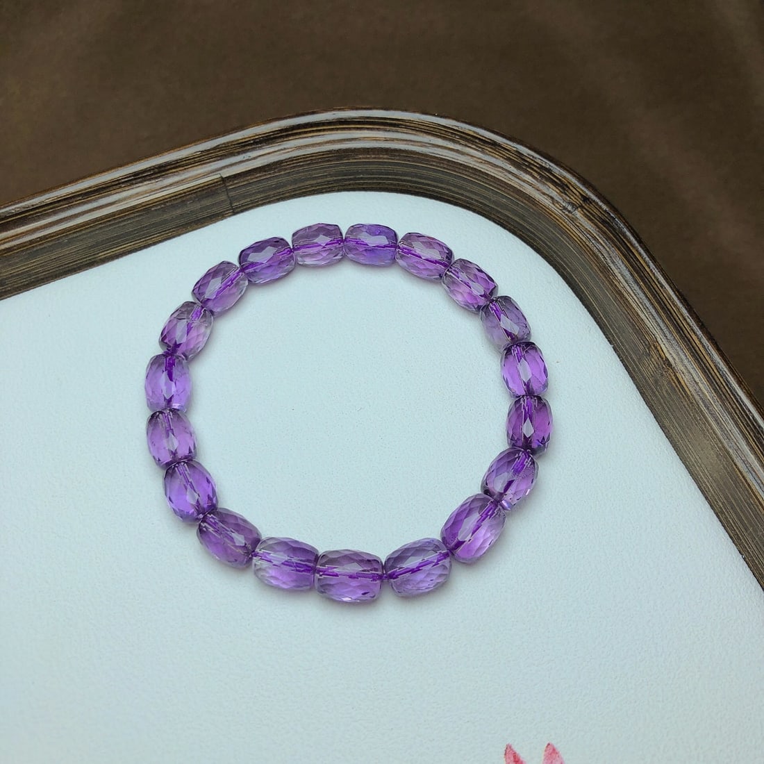 An Exquisite Crystal Bracelet: An Exquisite Crystal Bracelet,Size:9.9mmx7.6mm,Weight:18g 水晶手串