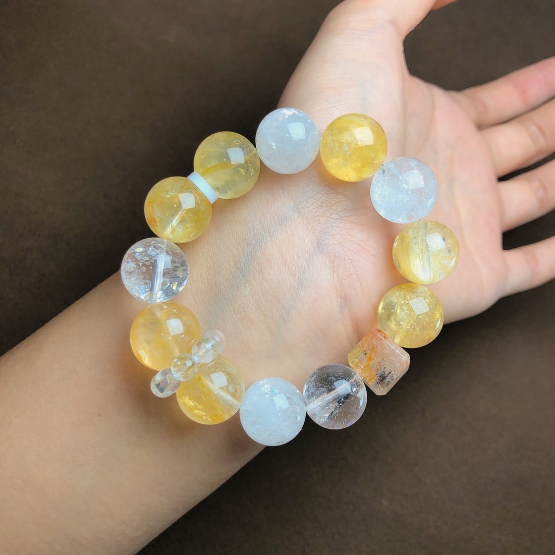 An Exquisite Crystal Bracelets - 3