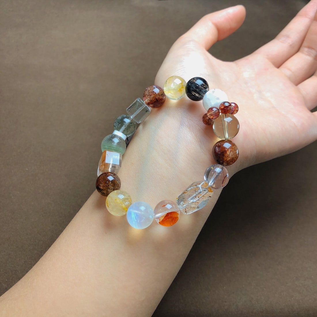 An Exquisite Crystal Bracelets - 4
