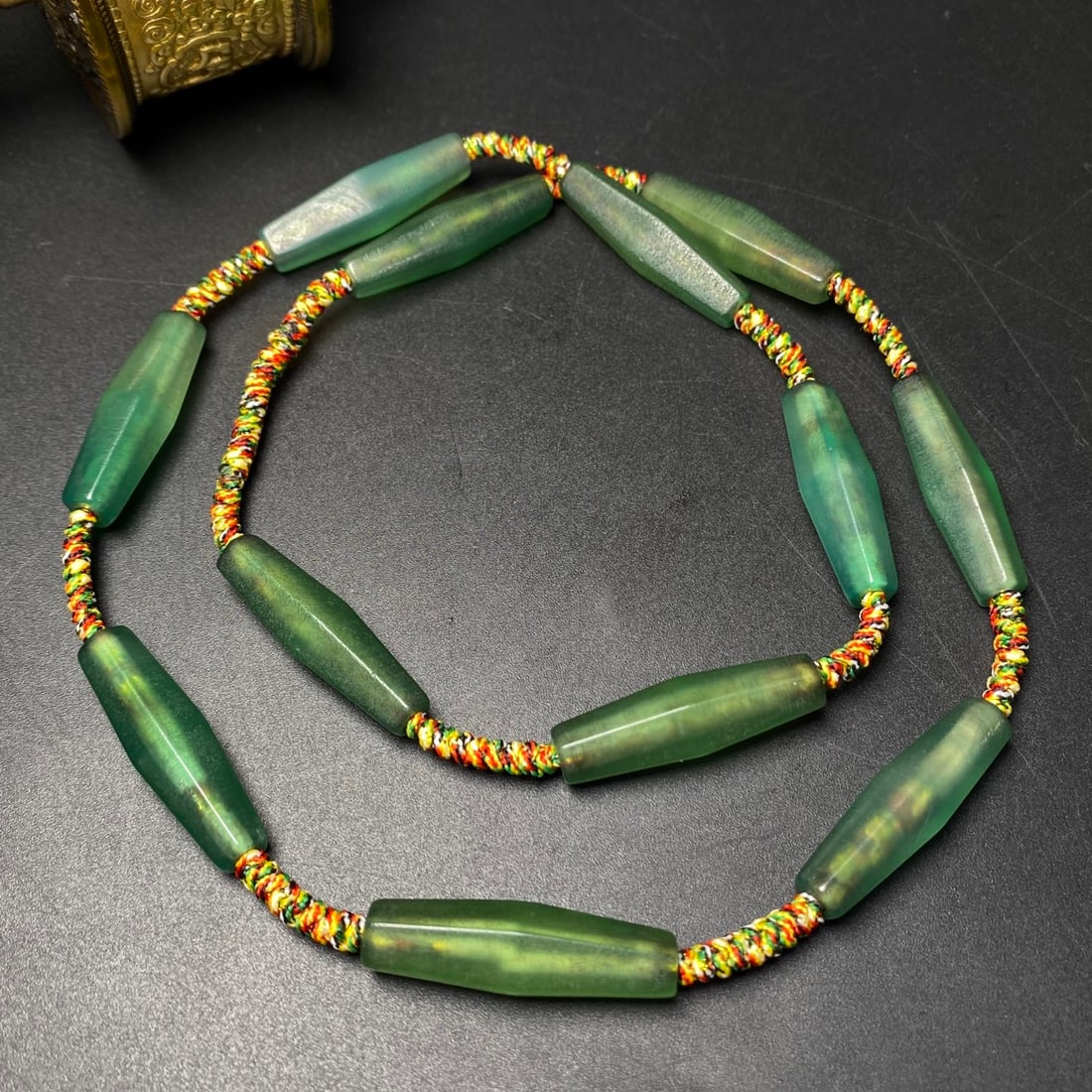 A Precious Agate Necklace - 4