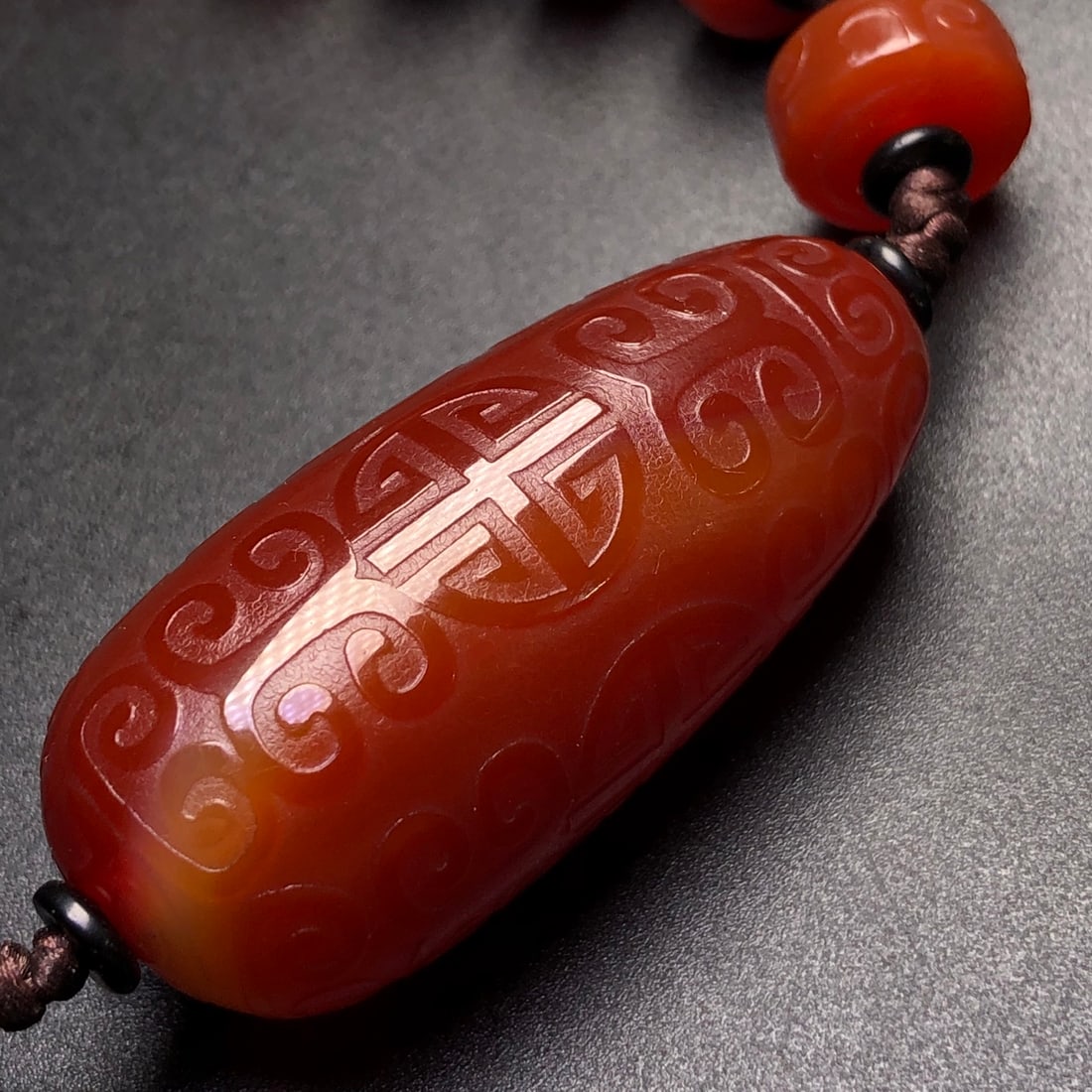 A Precious Agate Necklace - 7