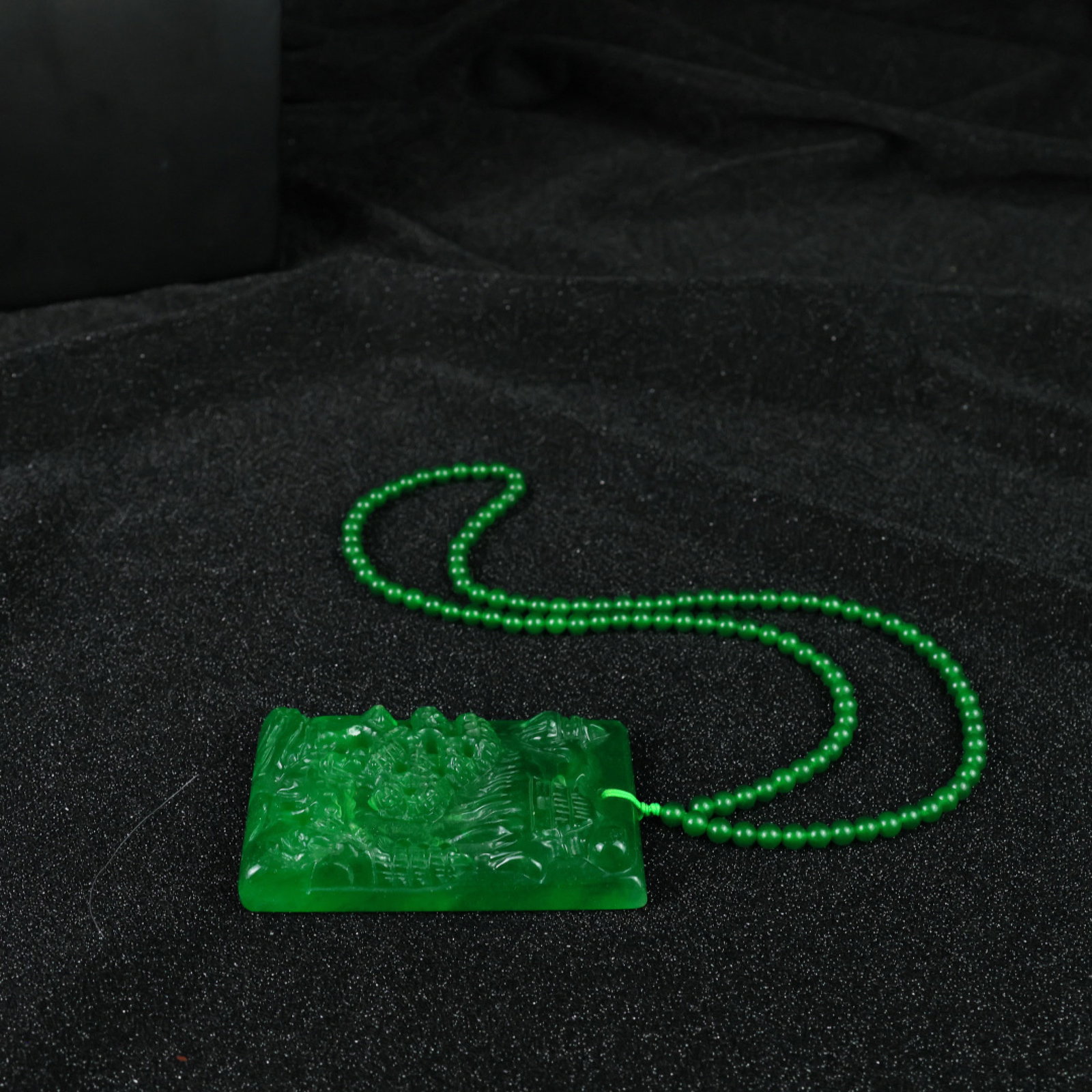 An Exquisite Landscape Pattern Pendant - 7