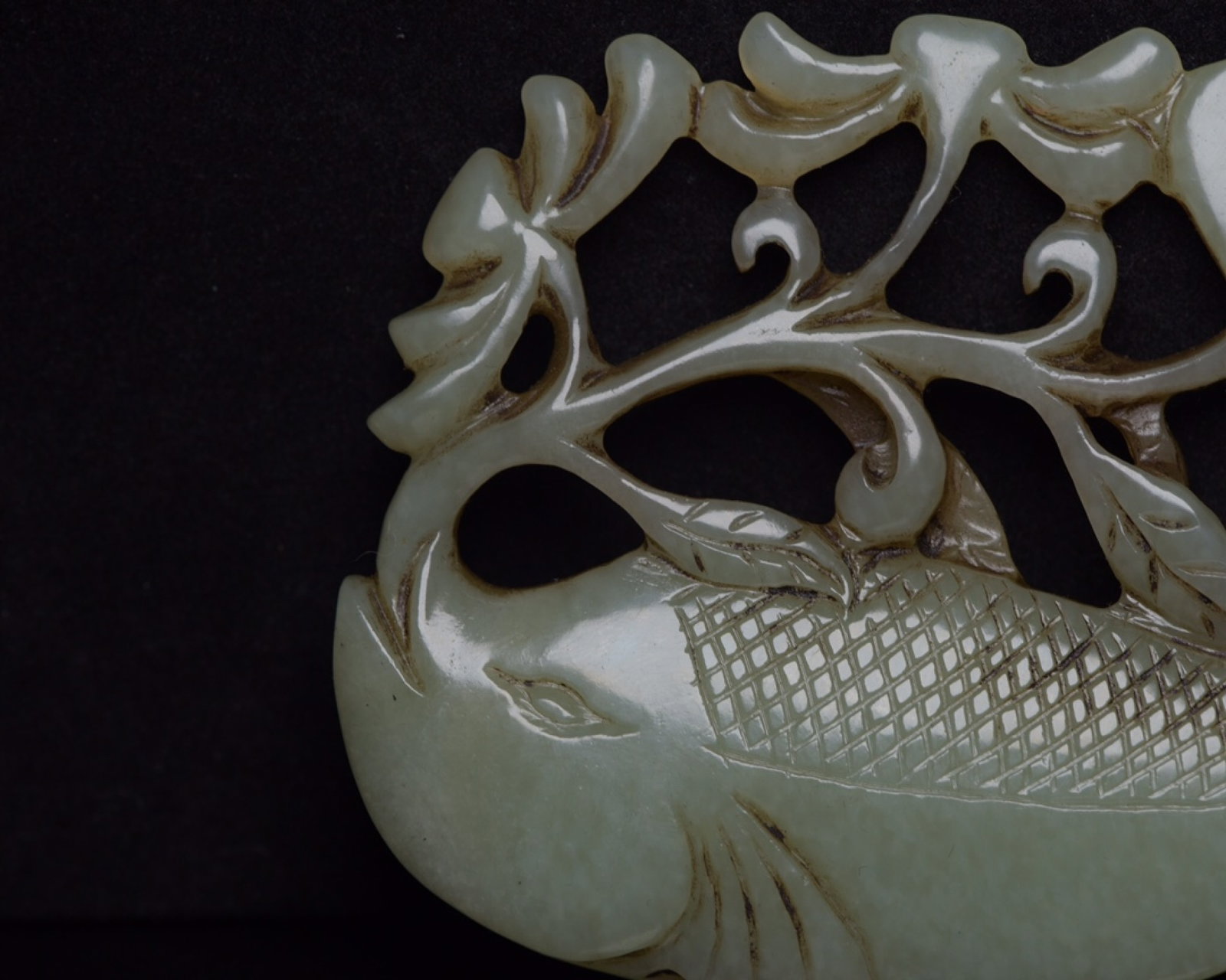 An Exquisite White Jade Fish Pattern Pendant - 4
