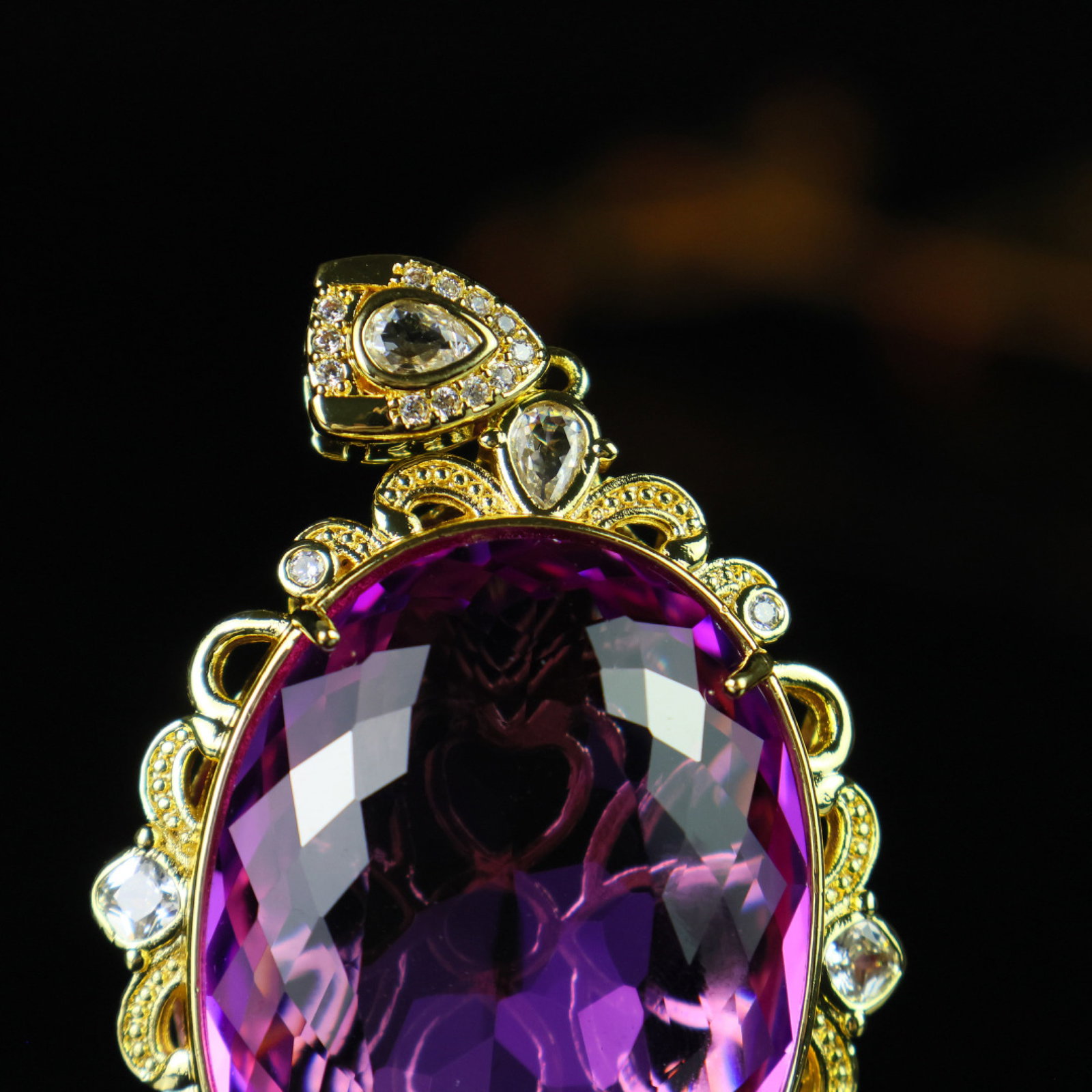 An Exquisite Pendant - 2