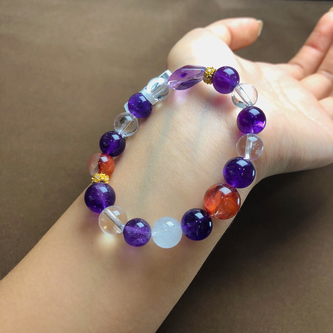 An Exquisite Crystal Bracelets - 4