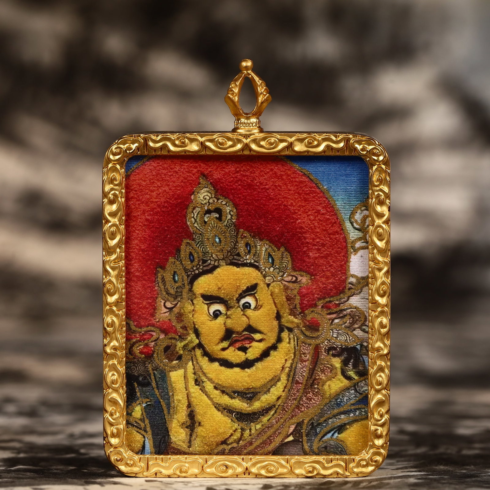 An Exquisite Painted Color Statue of Mammon Tangka: An Exquisite Painted Color Statue of Mammon Tangka,Size:2inx2.8in 彩绘财神像唐卡