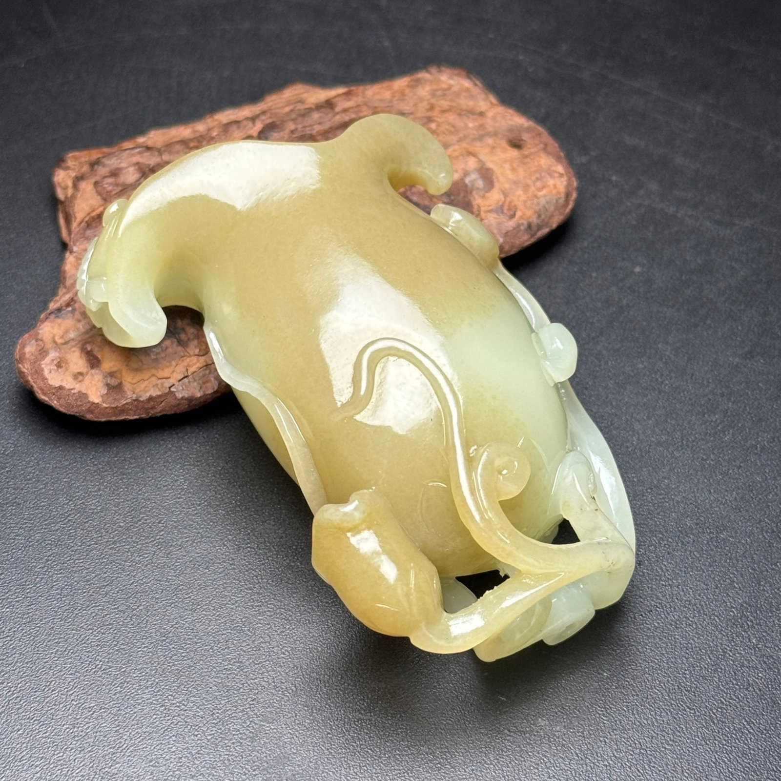 An Exquisite White Jade Flower Pattern Cup - 7