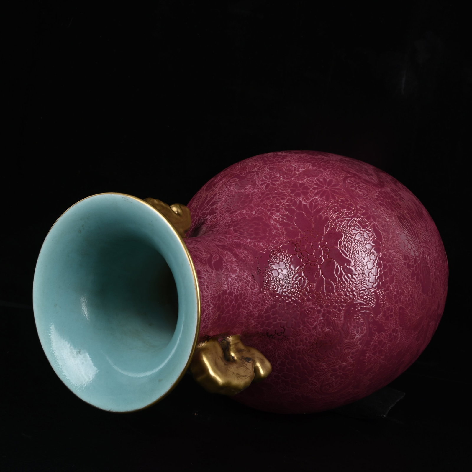 A Rare Ruby Red Glazed Flower and Dragon Pattern Double-Ears Vase - 8