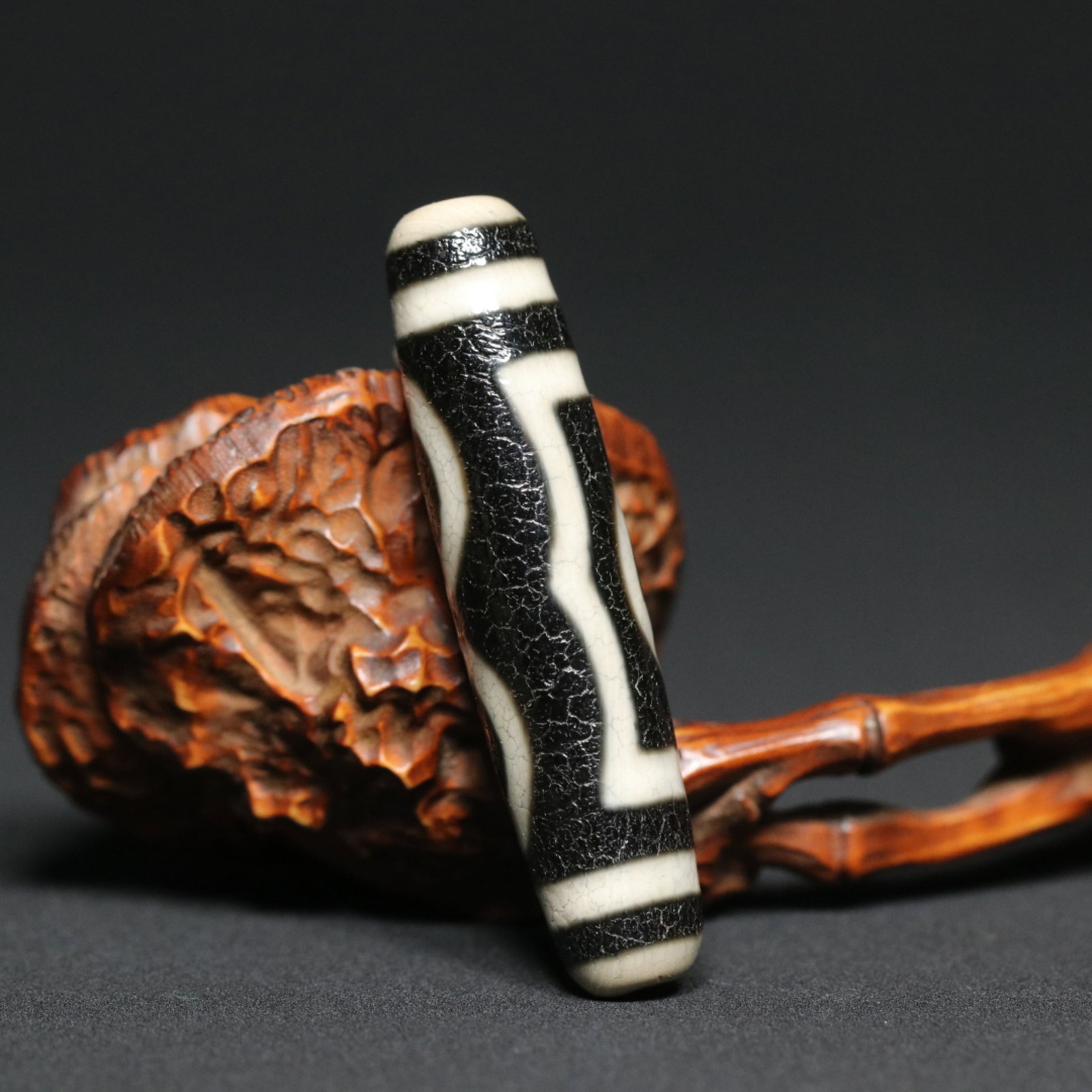 An Exquisite Dzi Bead Pendant - 2